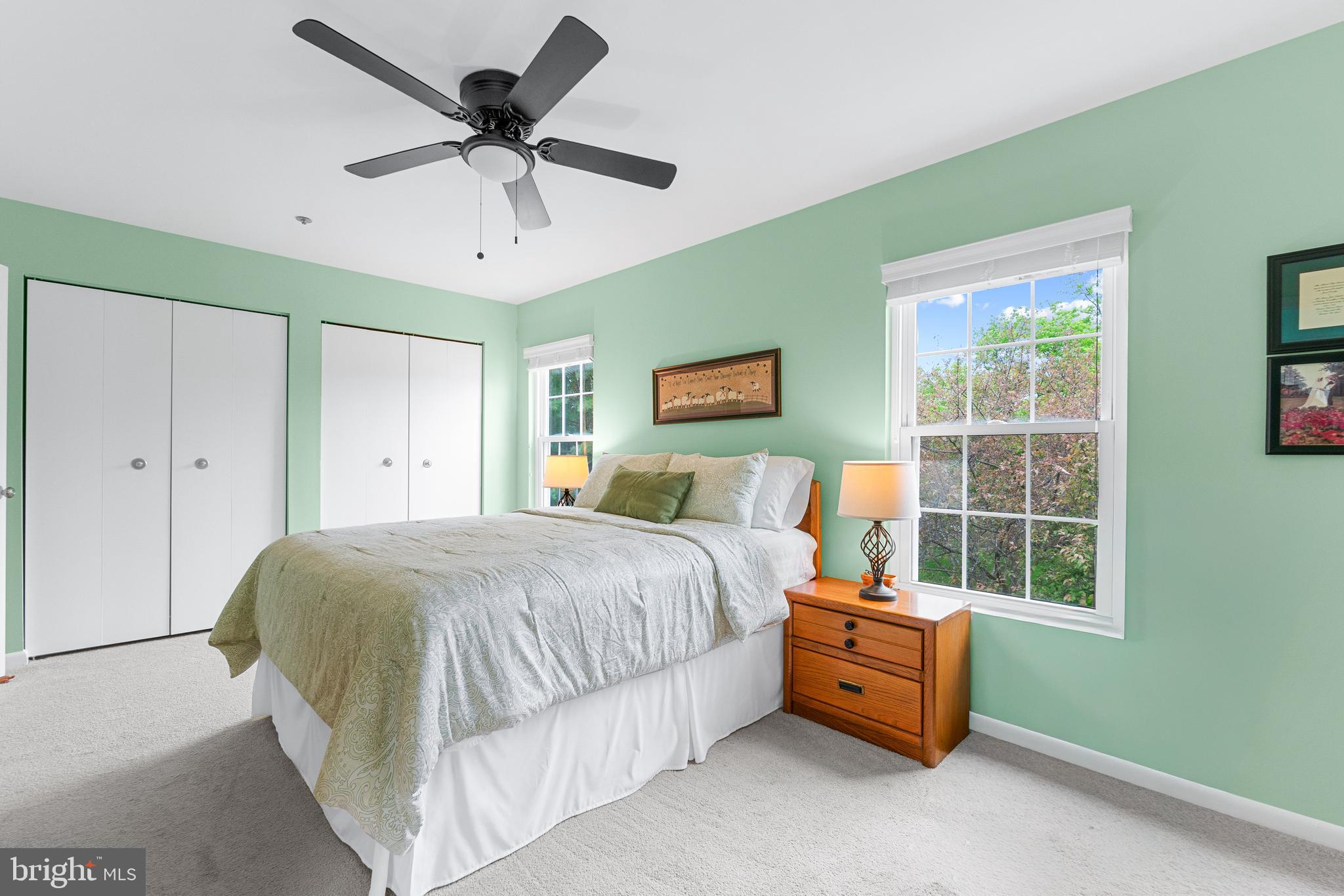 BROOKVILLE KNOLLS - Residential