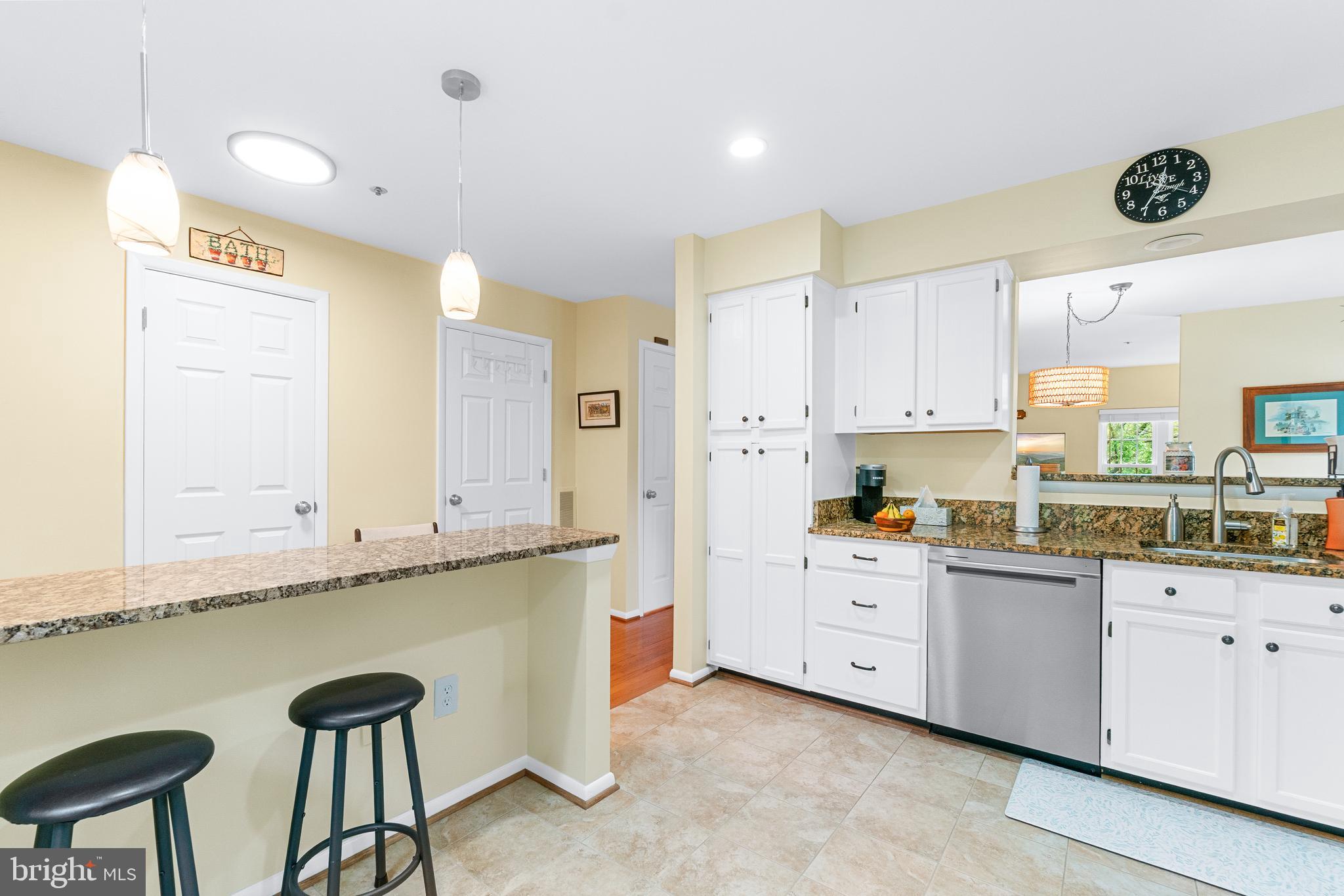 BROOKVILLE KNOLLS - Residential