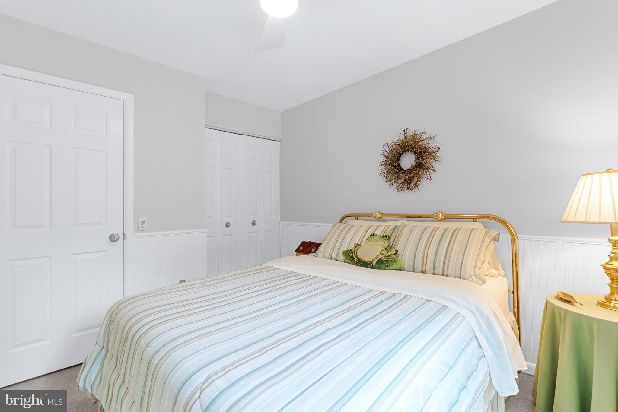 BROOKVILLE KNOLLS - Residential