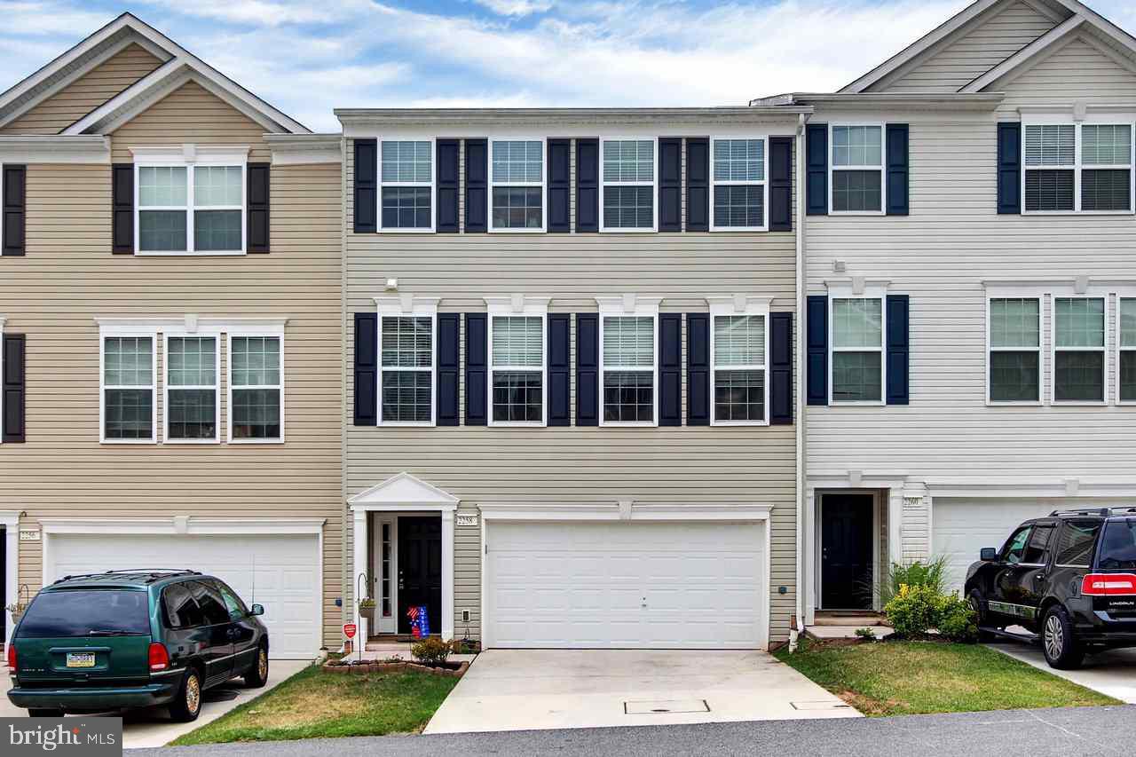 Enjoy maintenance free living in this Quail Heights condo! Three bedroom, 2.5 bath with an open concept featuring large family room and spacious kitchen. Built in 2009, this 7 year young home is still in excellent condition with fresh paint and modern fixtures. Enjoy the finished lower level and 2 car garage. If you are searching for a move-in ready home with no maintenance inside or out, this is for you!