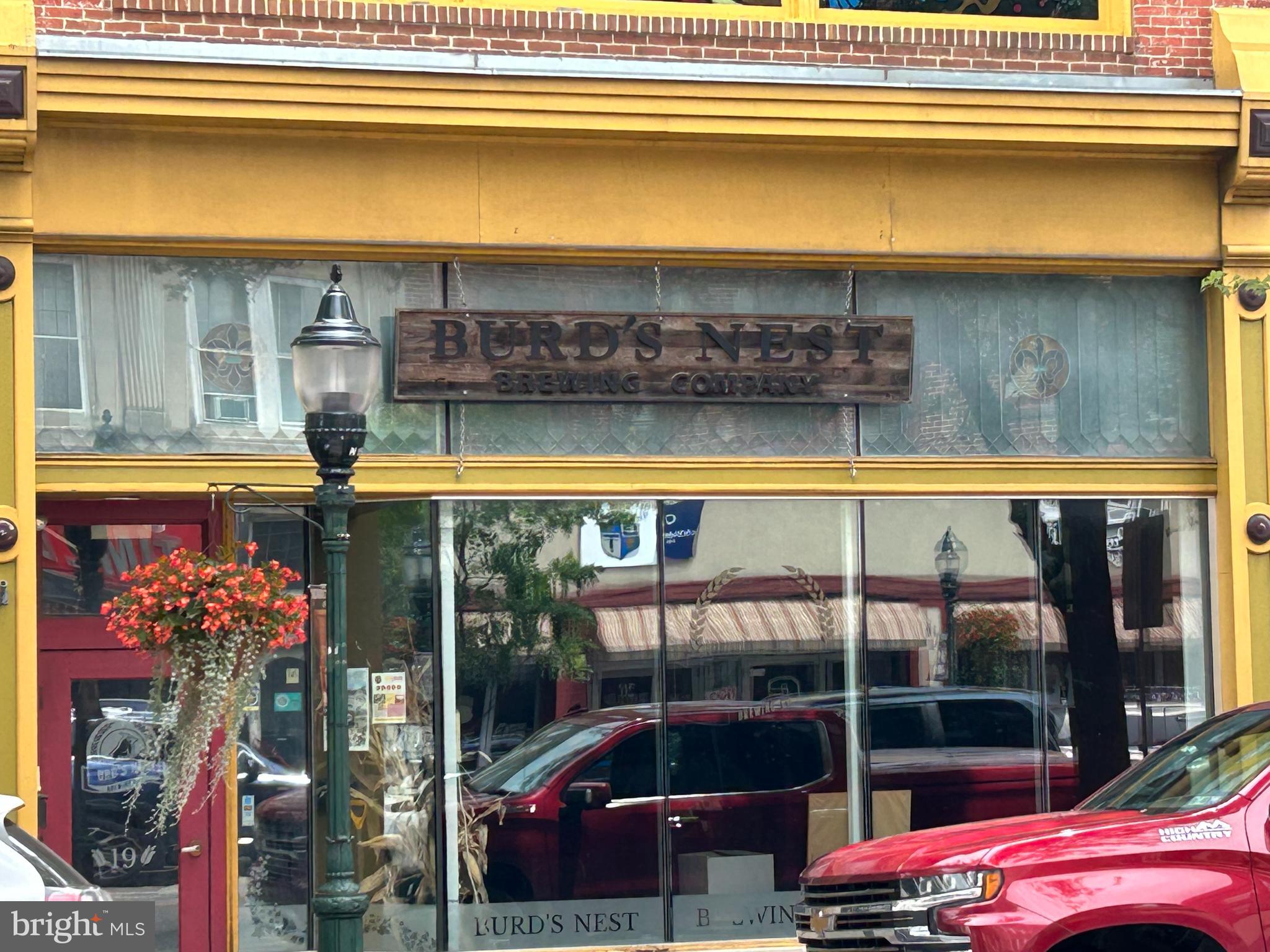 19 N HANOVER STREET