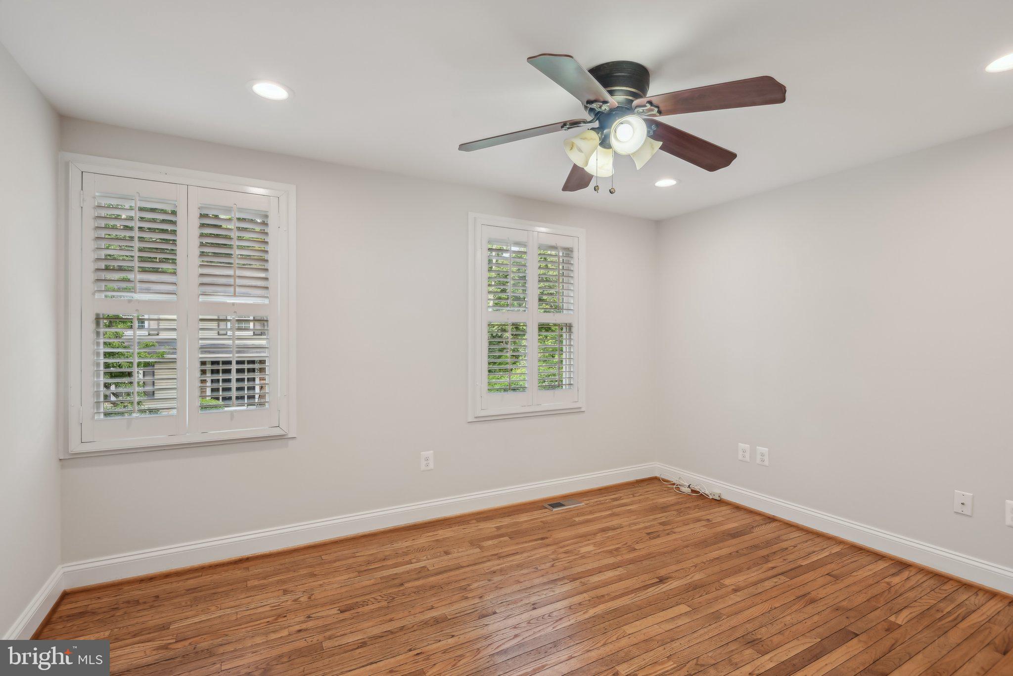 HICKORY RIDGE - Residential