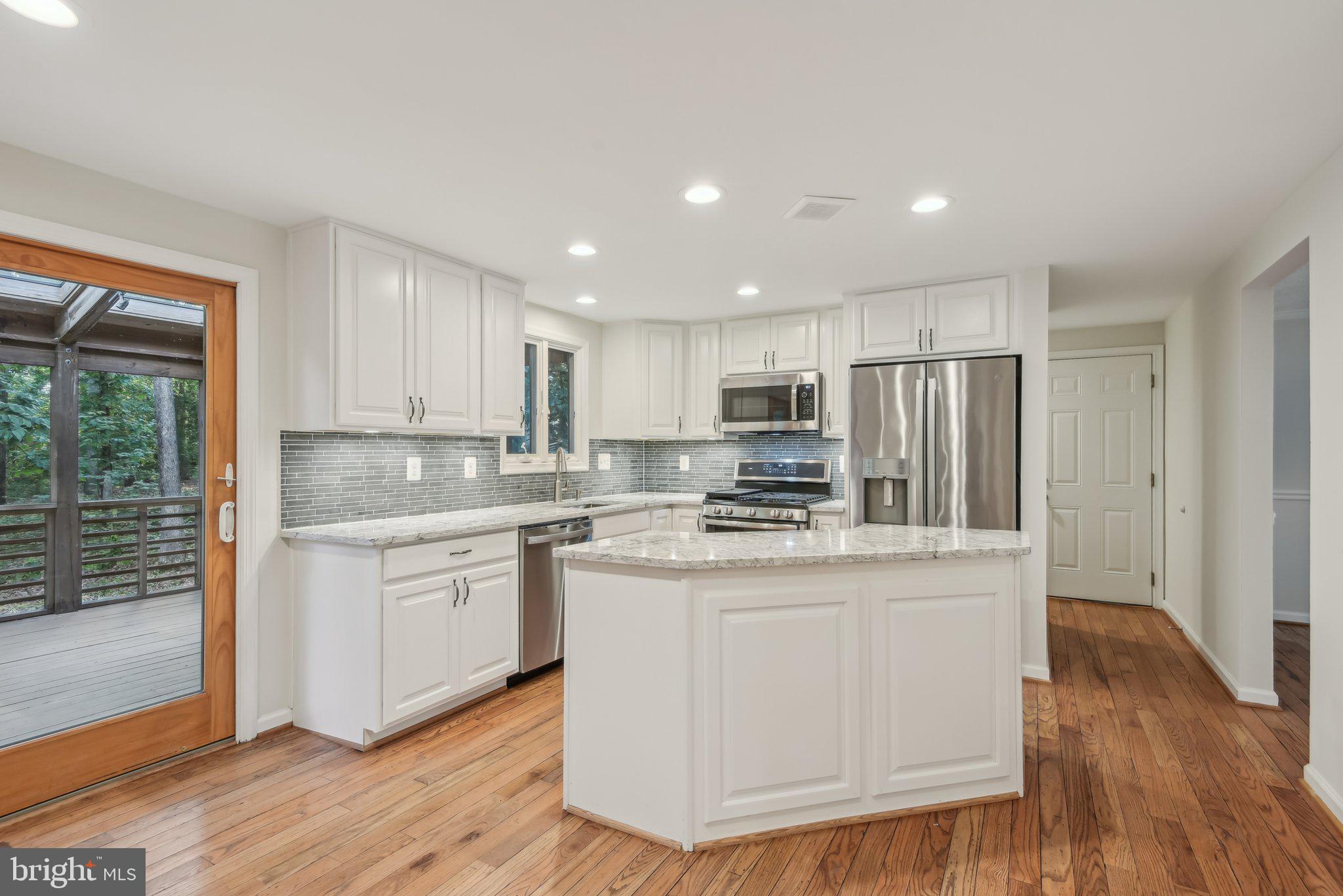 HICKORY RIDGE - Residential