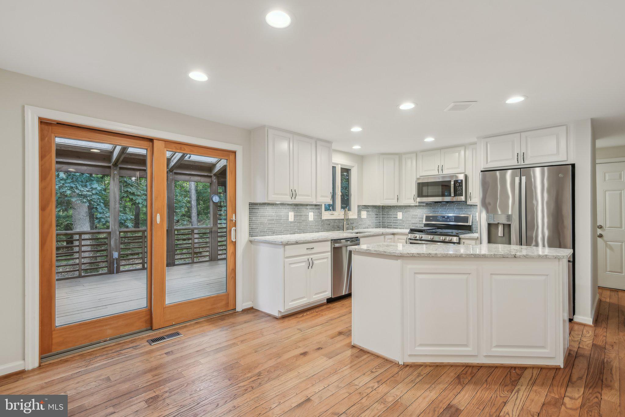 HICKORY RIDGE - Residential