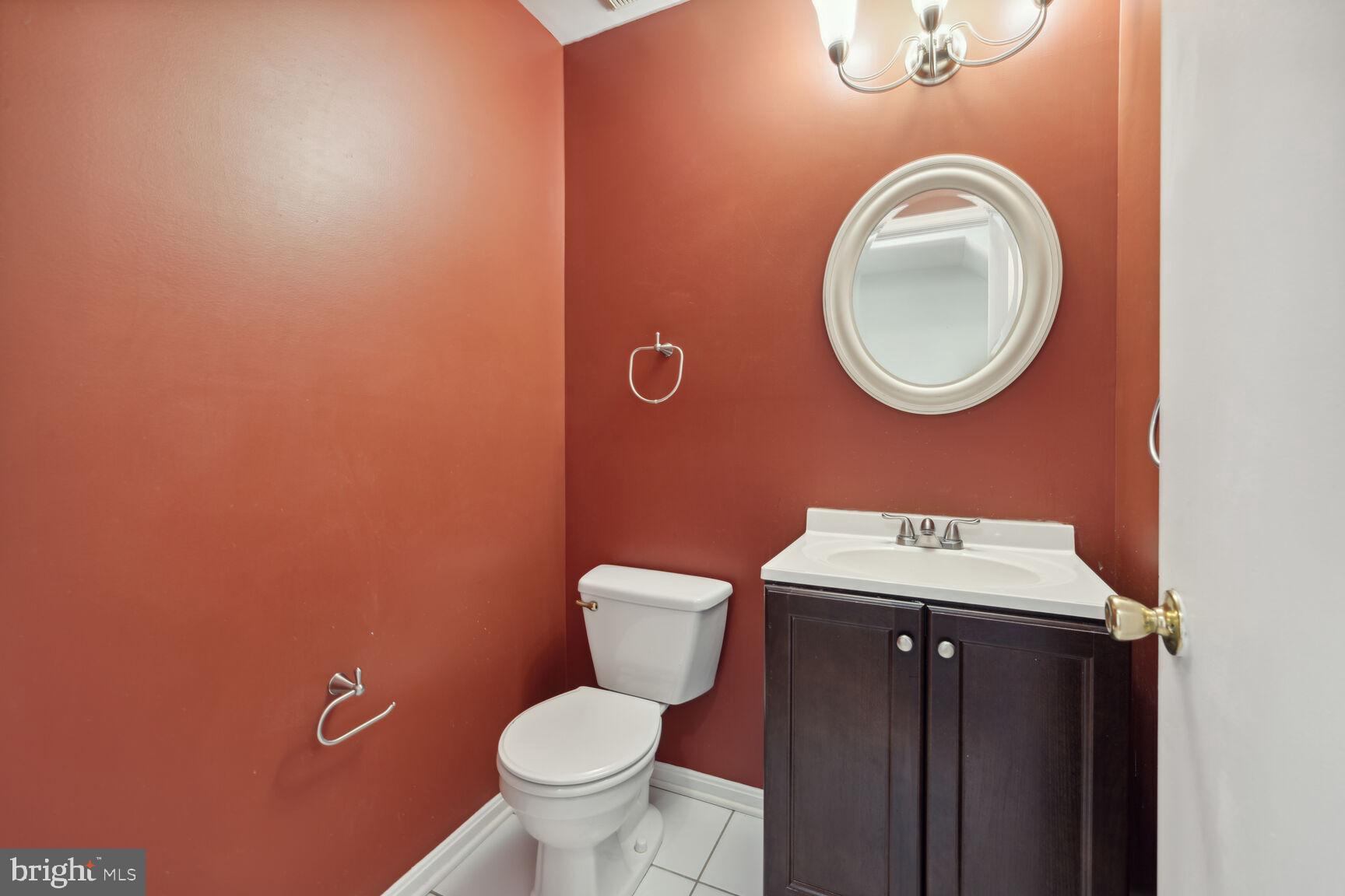 WILLOWS OF POTOMAC - Residential