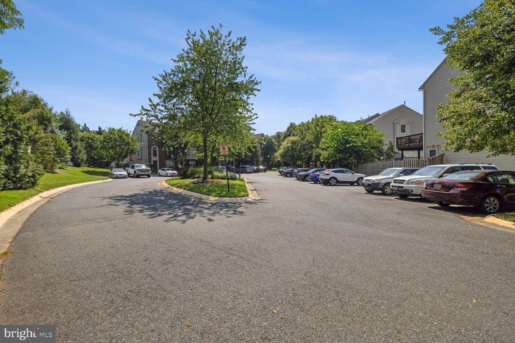 WILLOWS OF POTOMAC - Residential