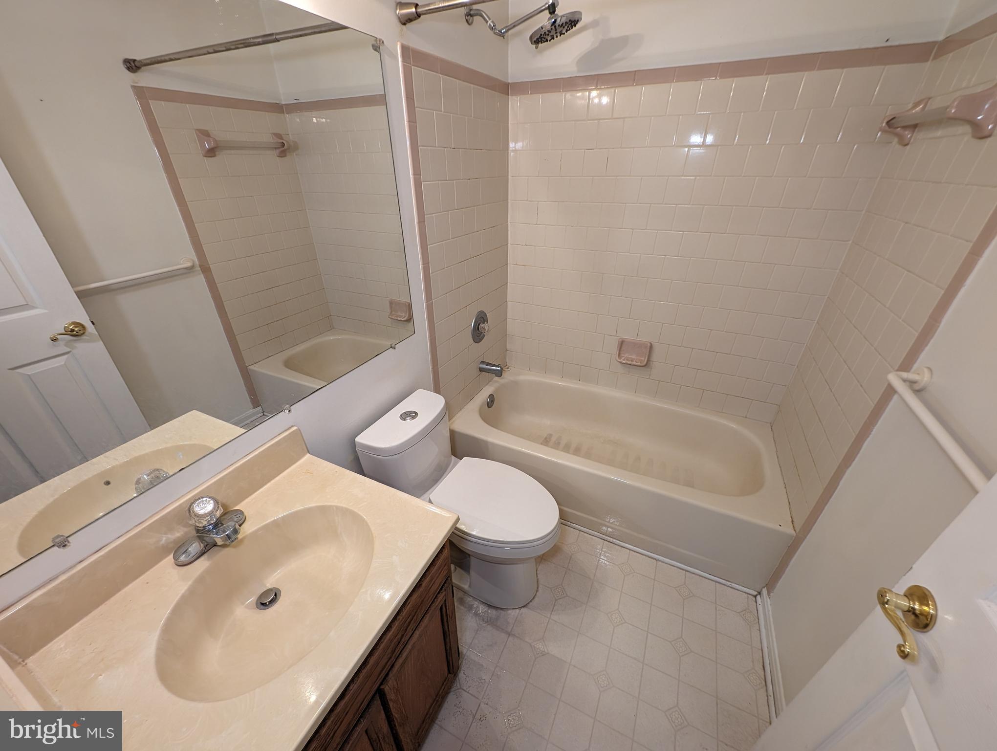 TIMBERBROOKE - Residential