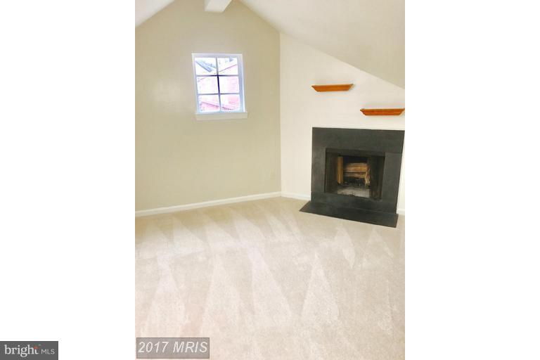 HARBOR TERRACE - Residential Lease