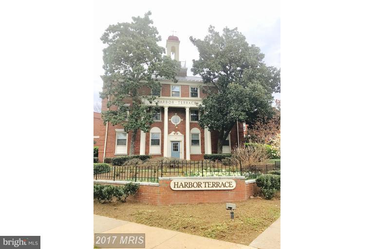 HARBOR TERRACE - Residential Lease