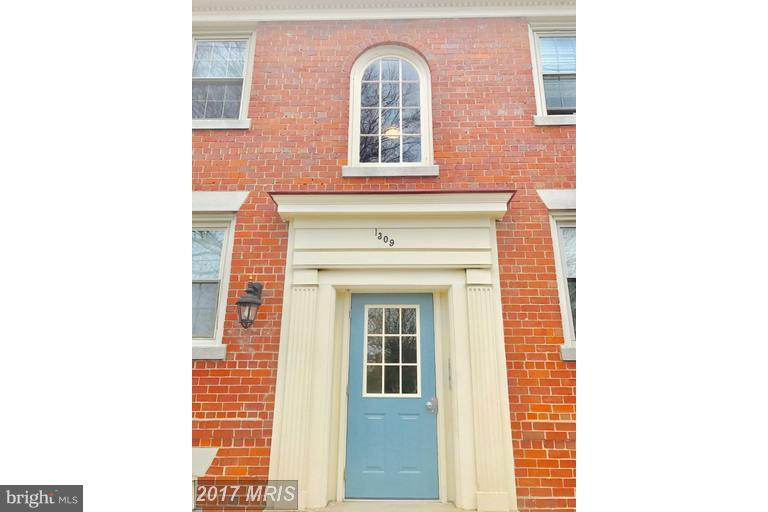 HARBOR TERRACE - Residential Lease