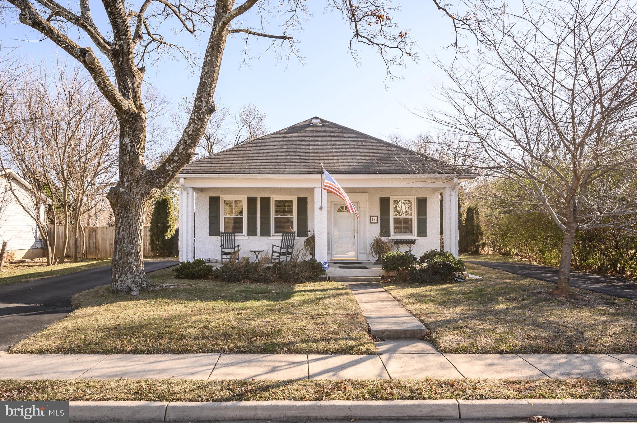 FAIRVIEW - Residential Lease