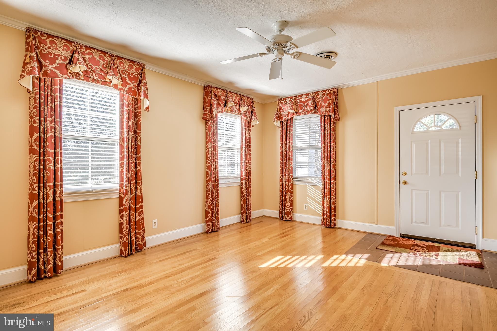 FAIRVIEW - Residential Lease