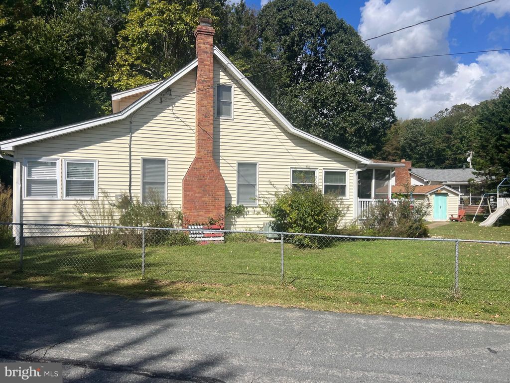Photo of 6008 Allwine Avenue, DEALE, MD 20751 (MLS # MDAA2129454)