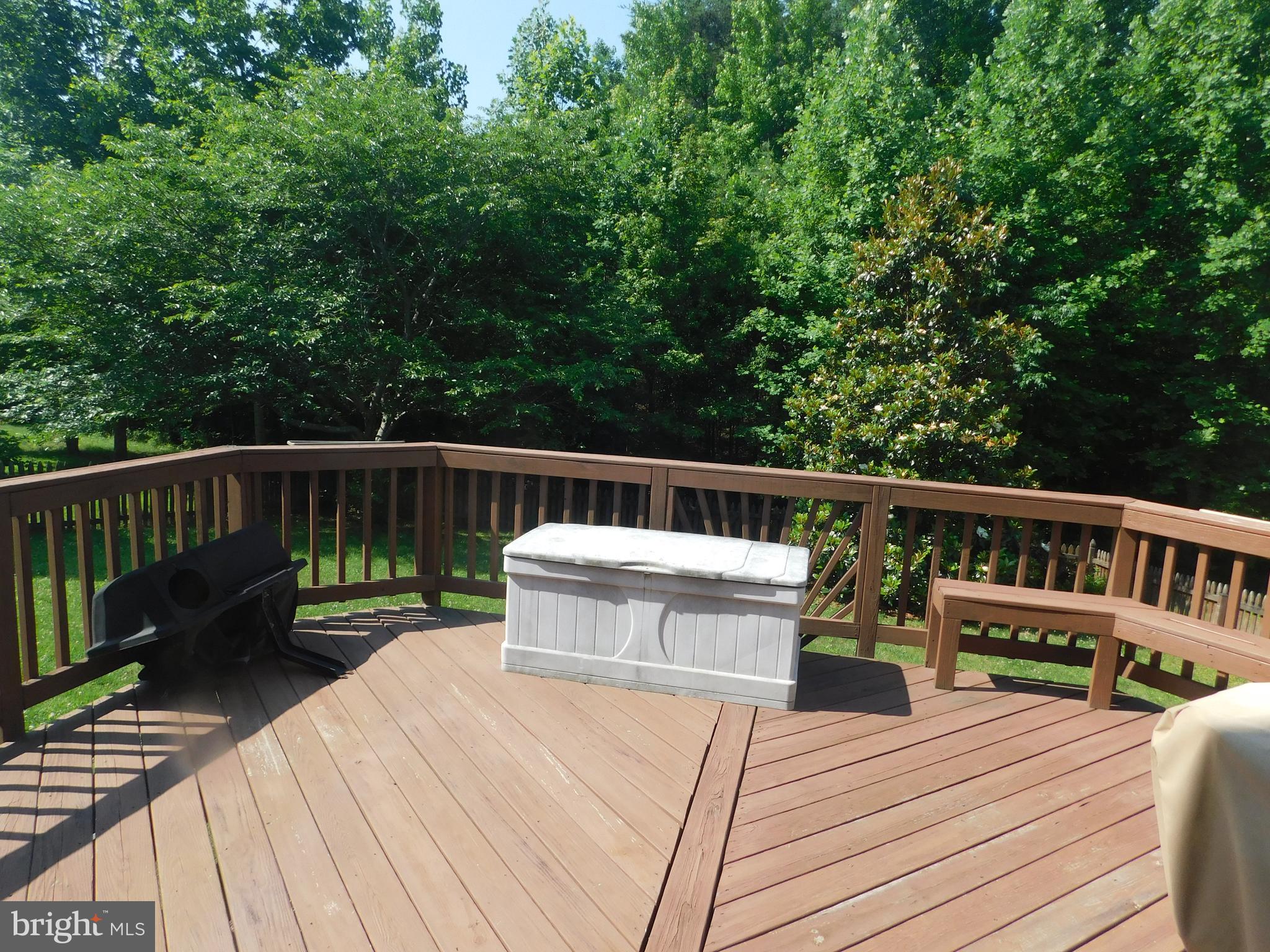 THE GLEN (SALEM FIELDS) - Residential Lease