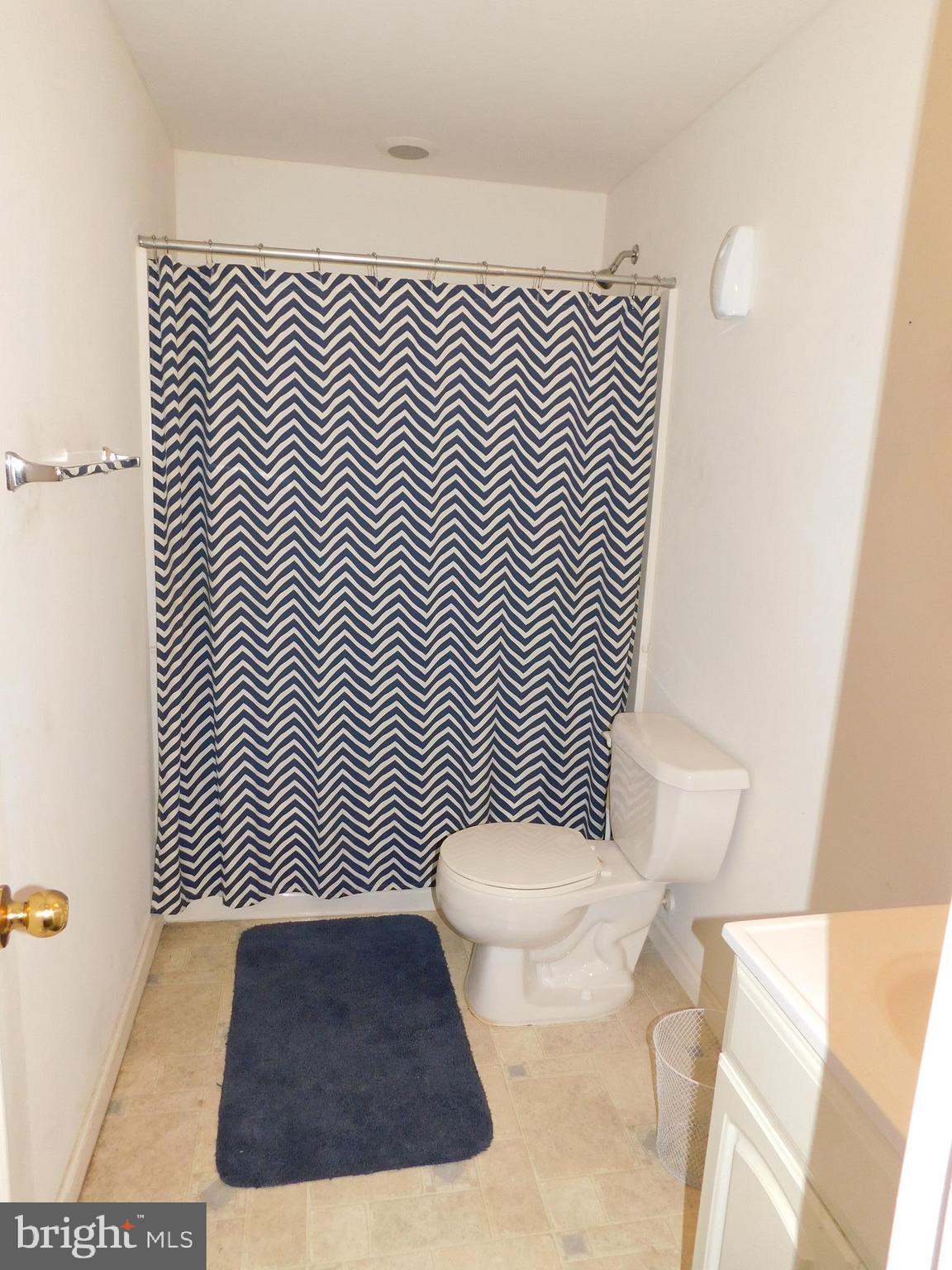 THE GLEN (SALEM FIELDS) - Residential Lease