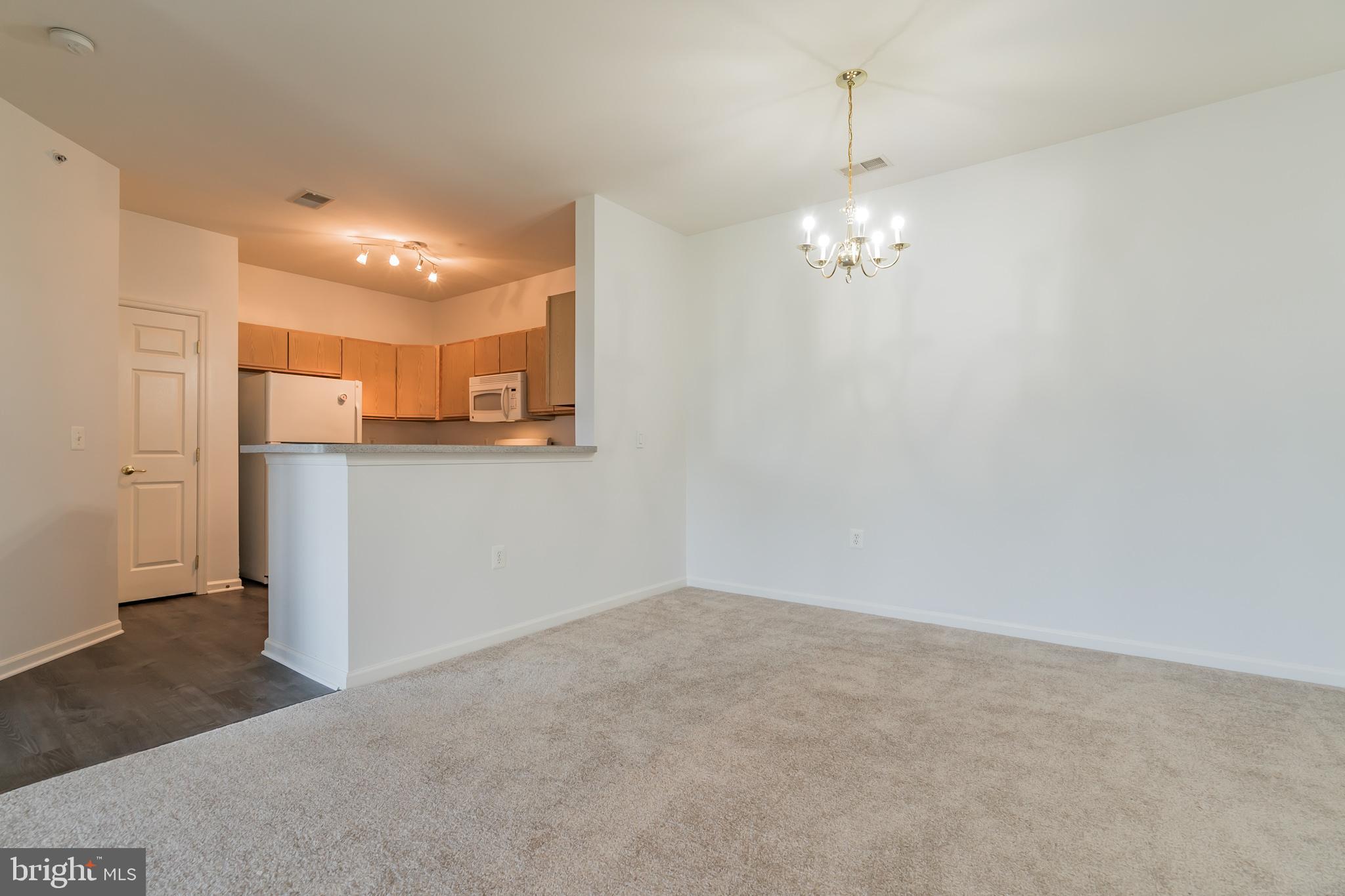 THE ADDISON AT ST PAUL - Residential