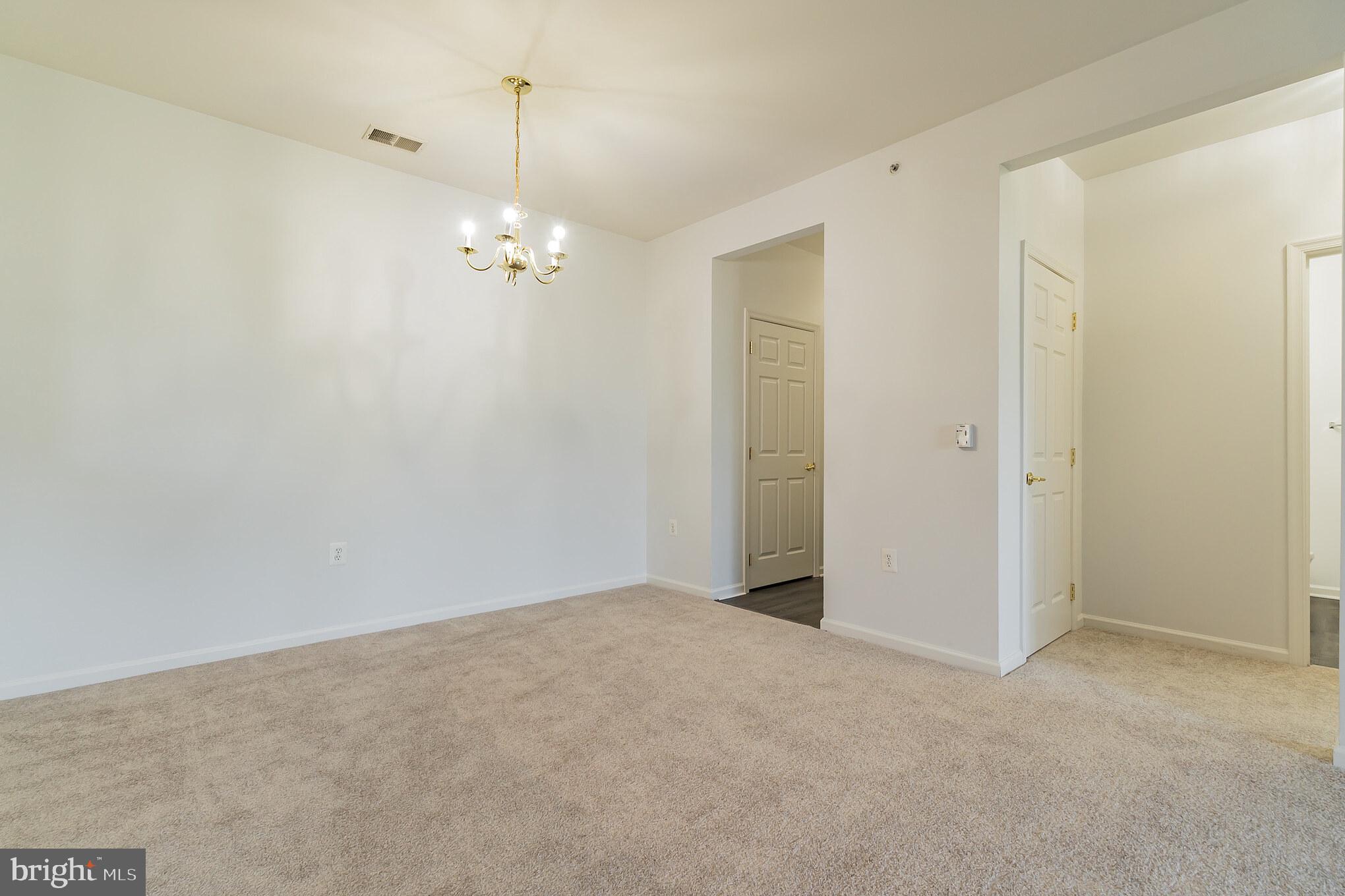 THE ADDISON AT ST PAUL - Residential