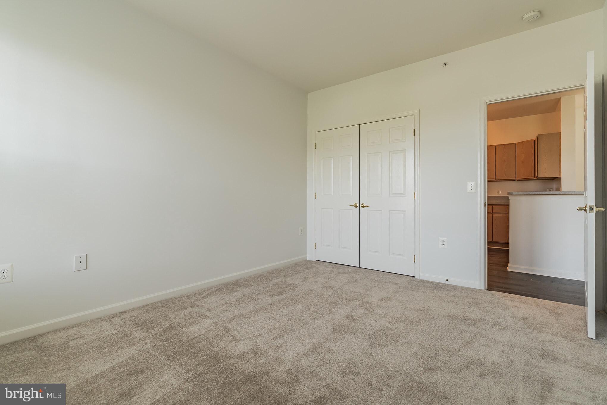 THE ADDISON AT ST PAUL - Residential