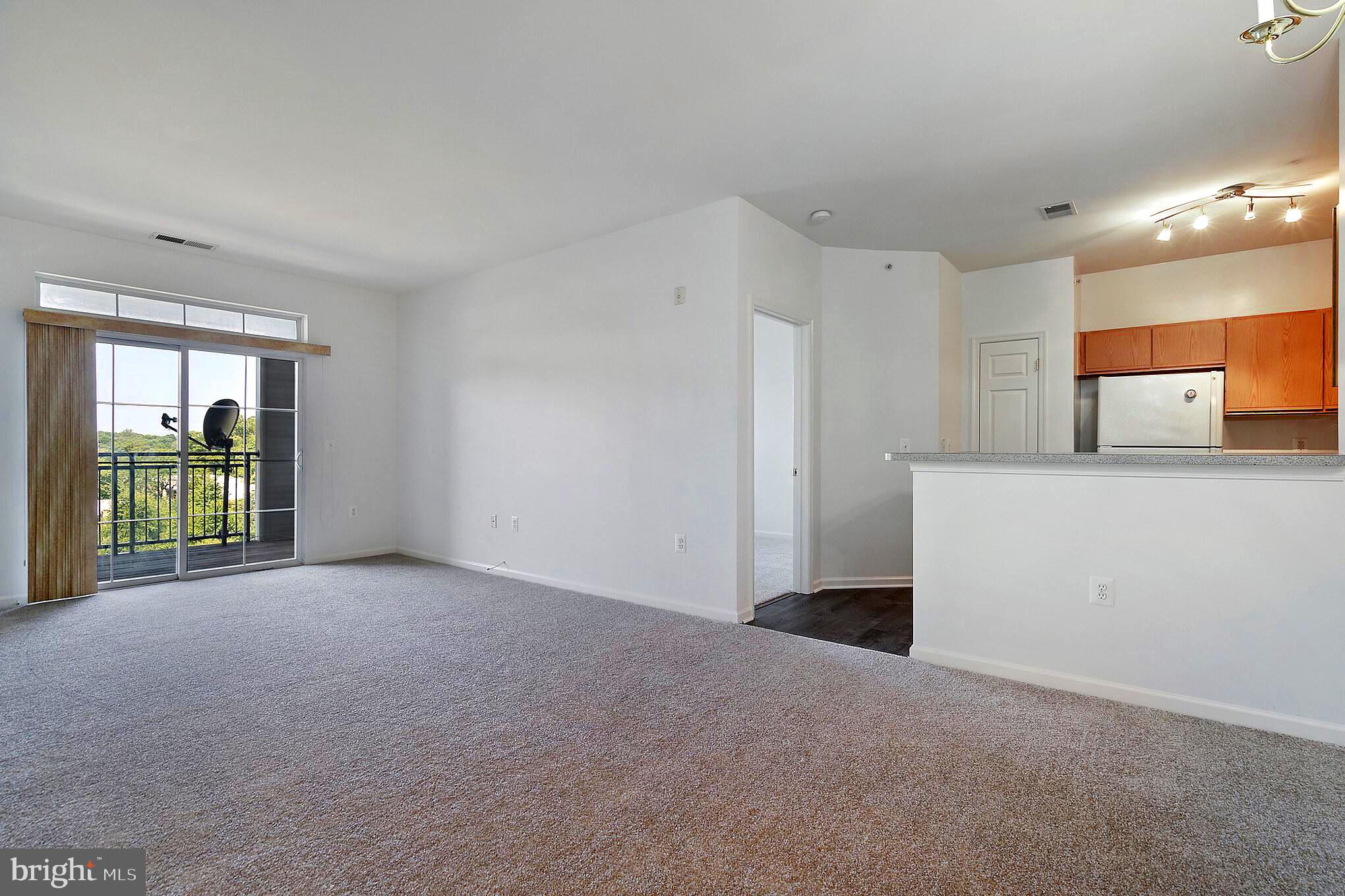 THE ADDISON AT ST PAUL - Residential