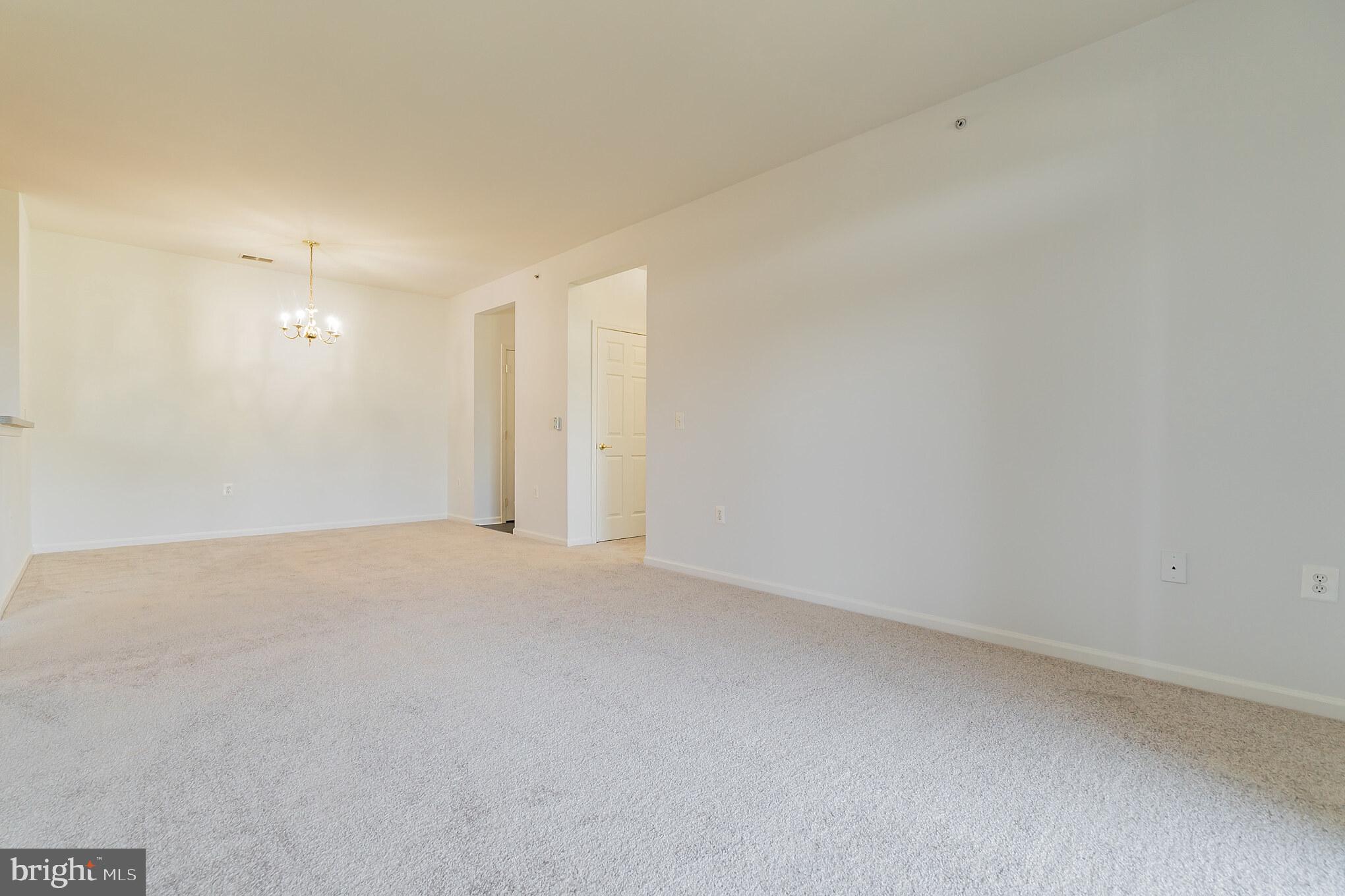 THE ADDISON AT ST PAUL - Residential