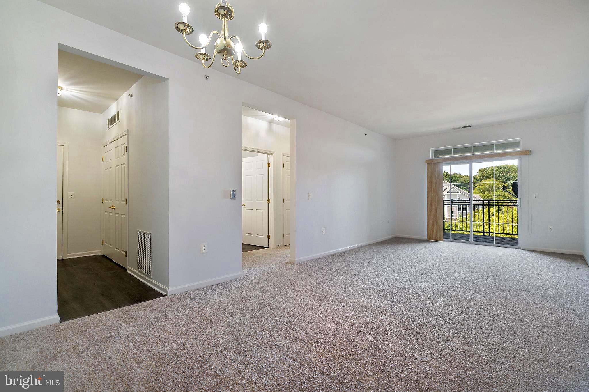 THE ADDISON AT ST PAUL - Residential