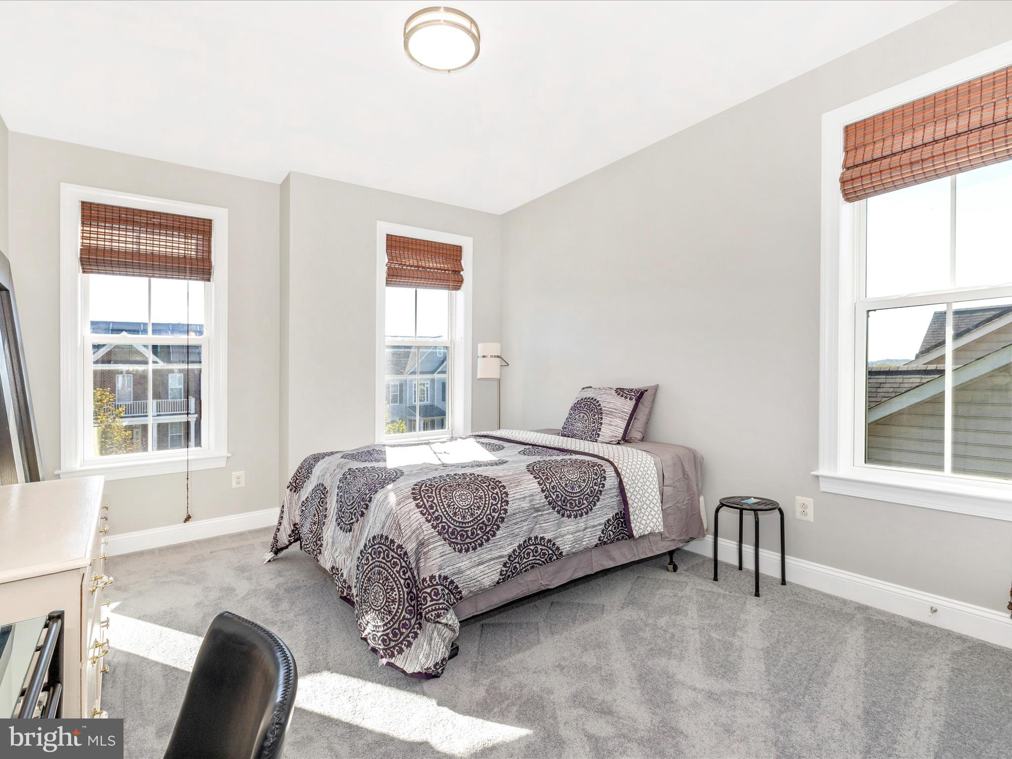 BRUNSWICK CROSSING - Residential