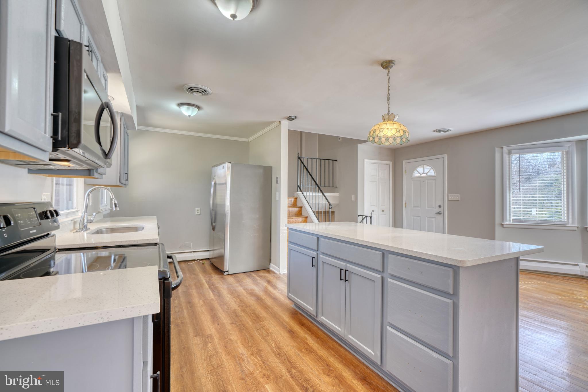 CAMPUS HILLS - Residential