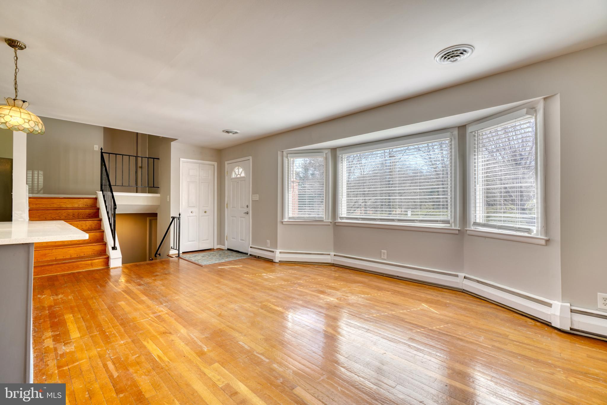 CAMPUS HILLS - Residential