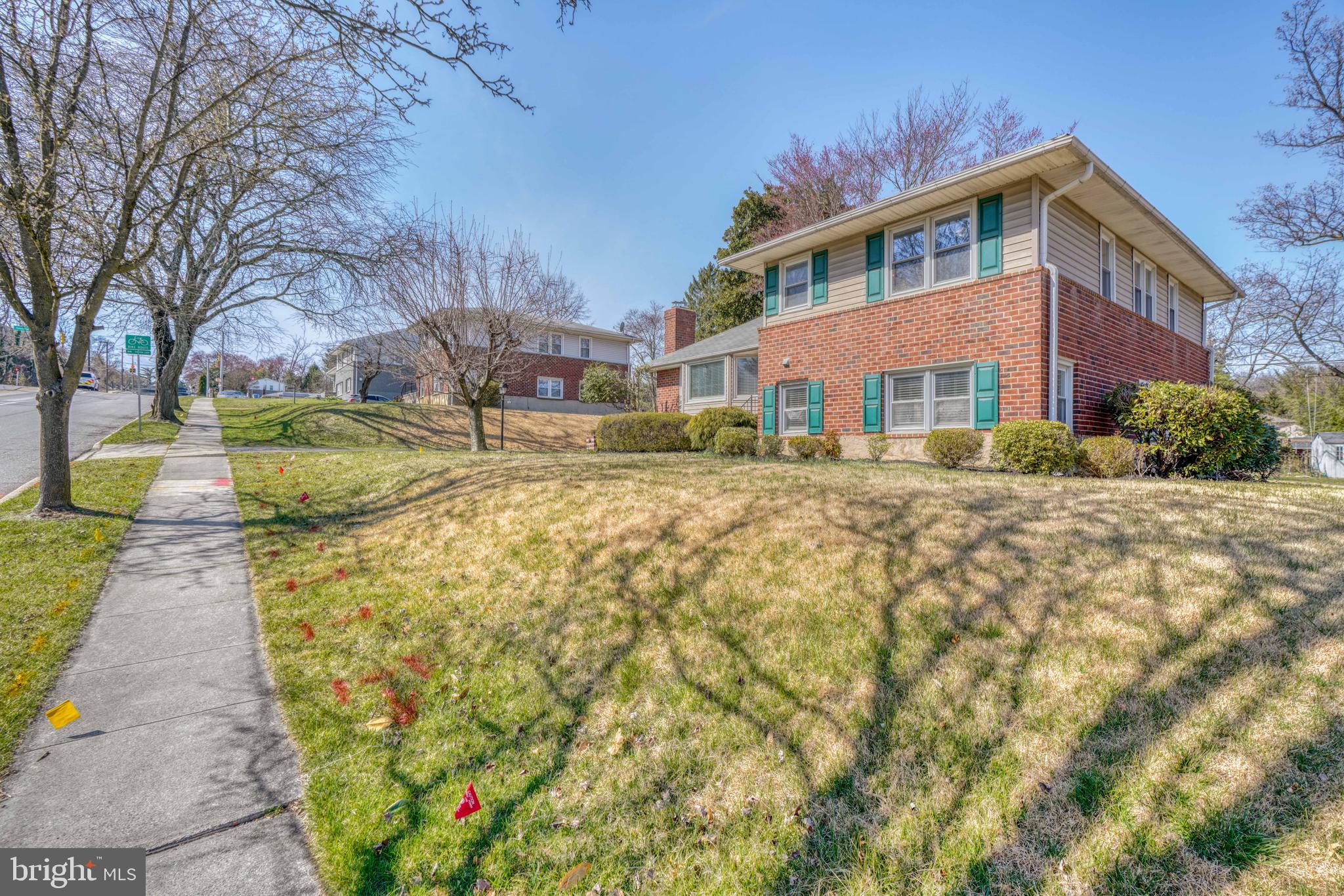 CAMPUS HILLS - Residential