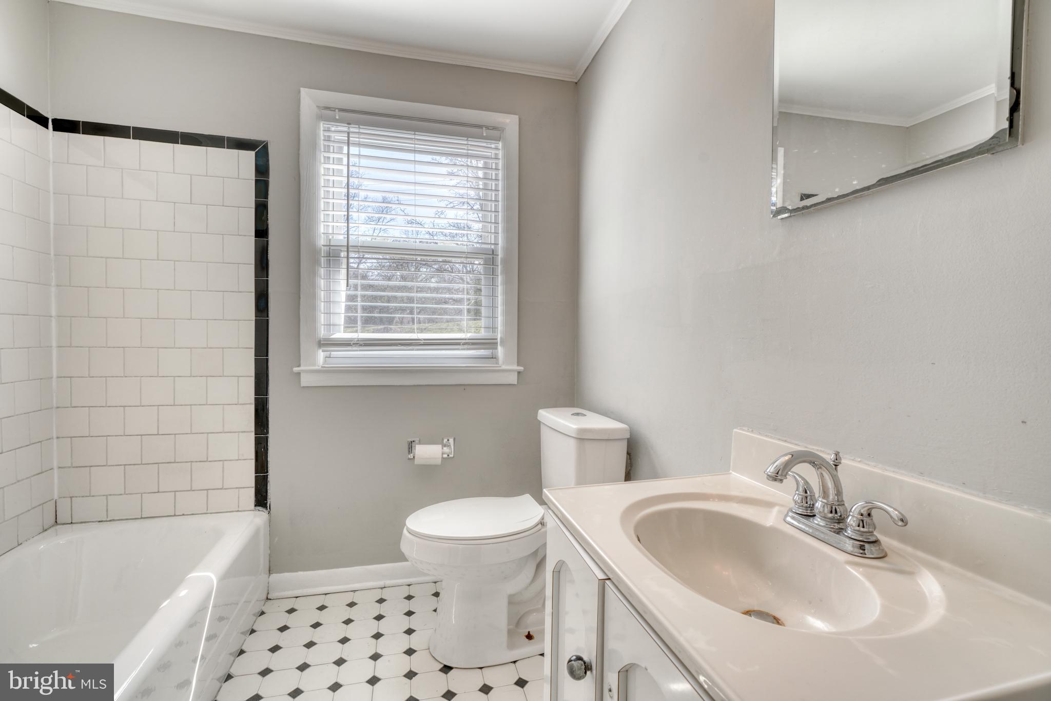 CAMPUS HILLS - Residential