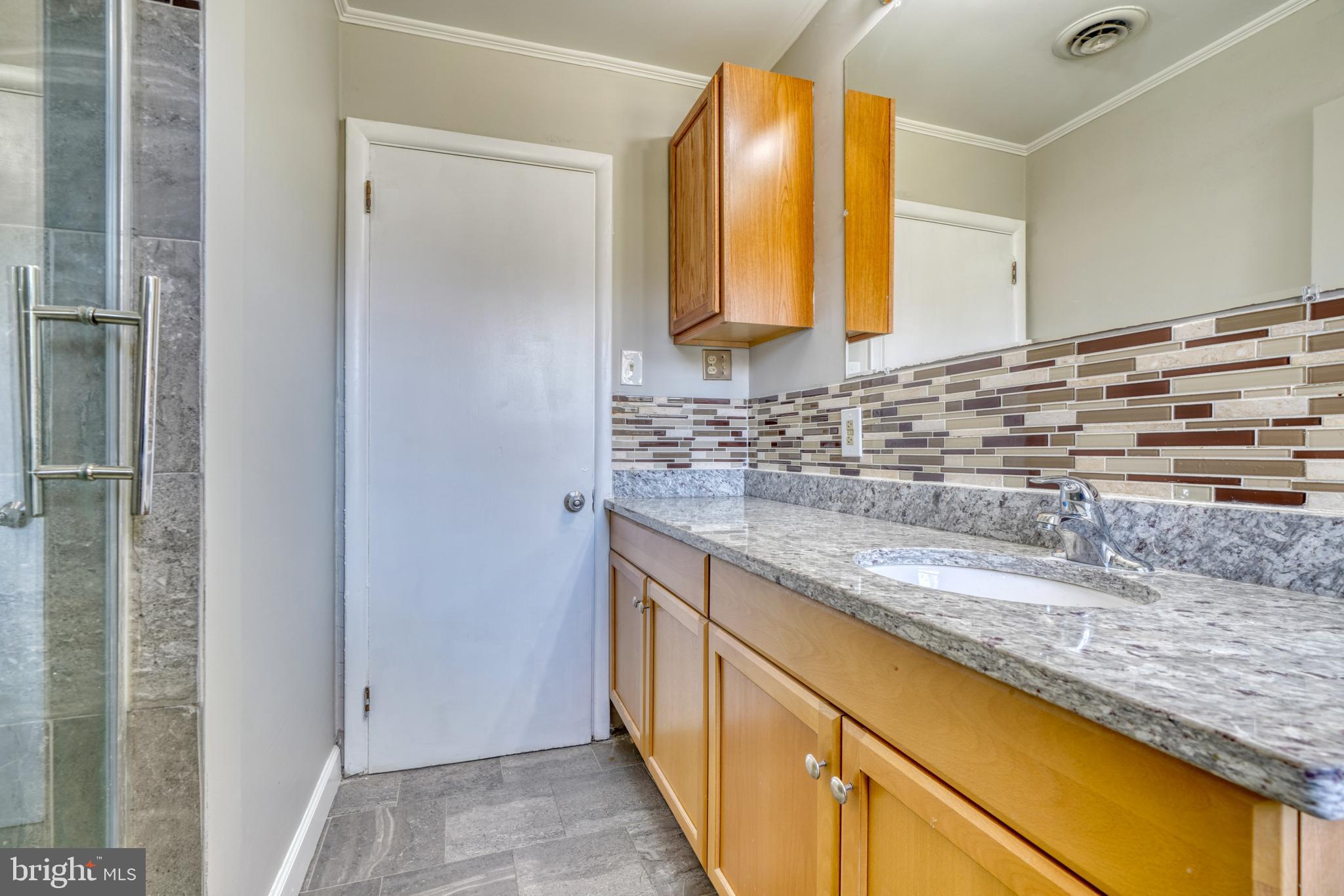 CAMPUS HILLS - Residential