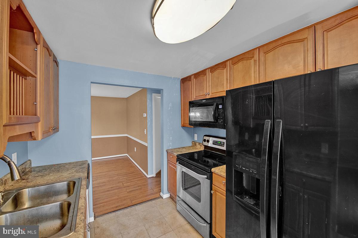 FARMINGDALE - Residential Lease