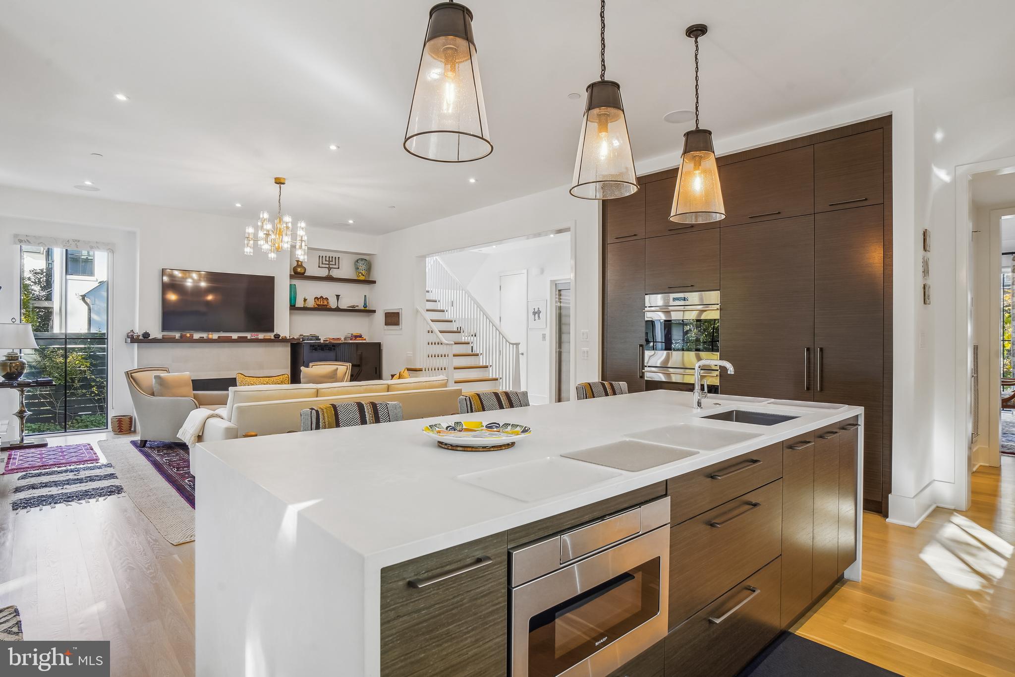 CHEVY CHASE - Residential