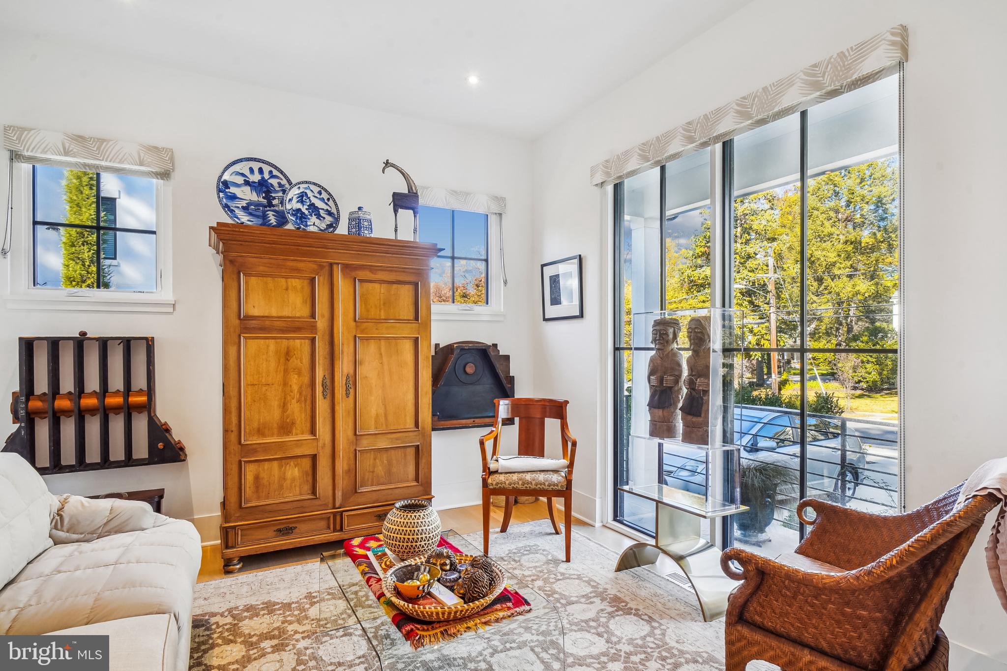 CHEVY CHASE - Residential