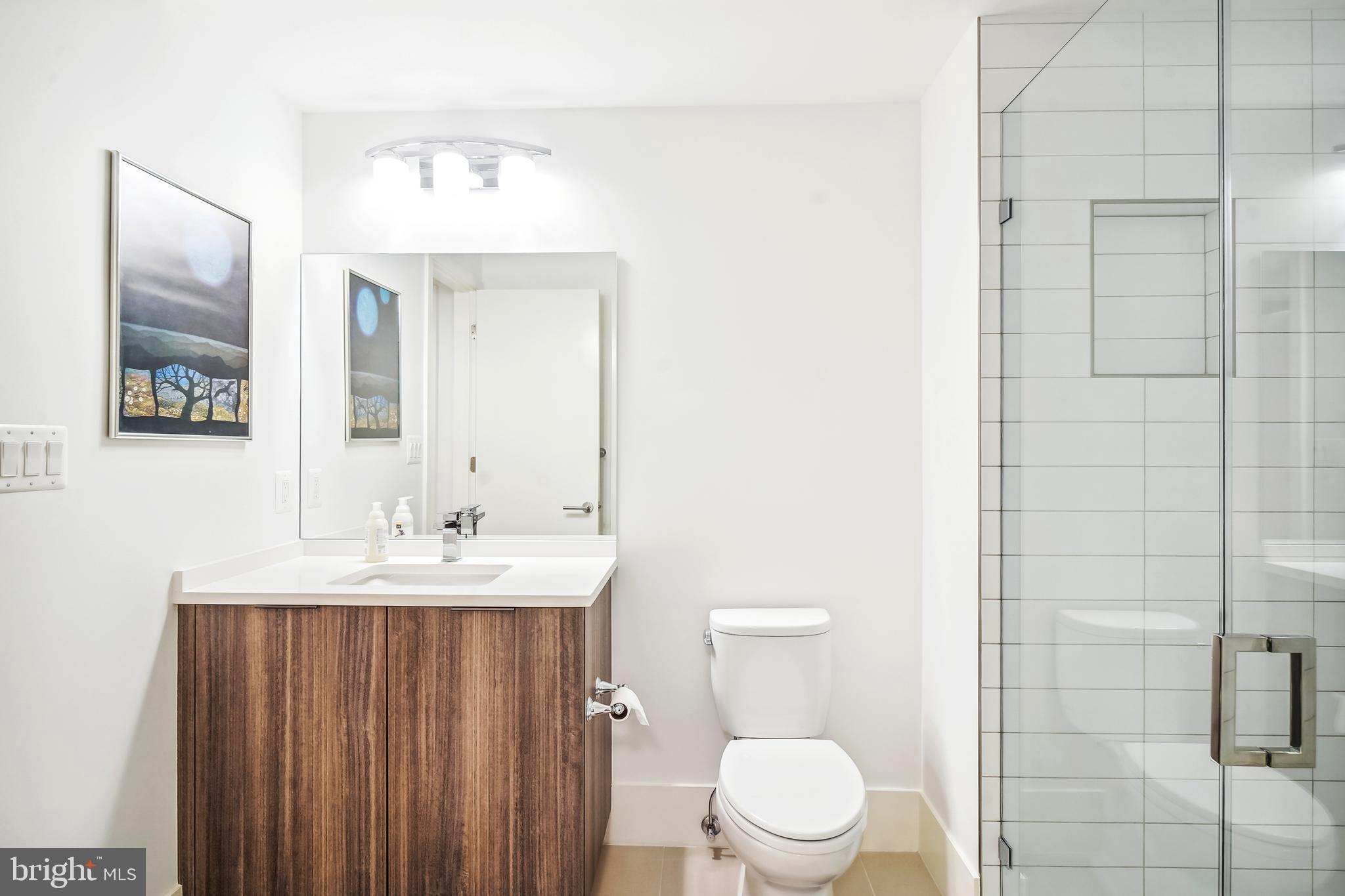 CHEVY CHASE - Residential