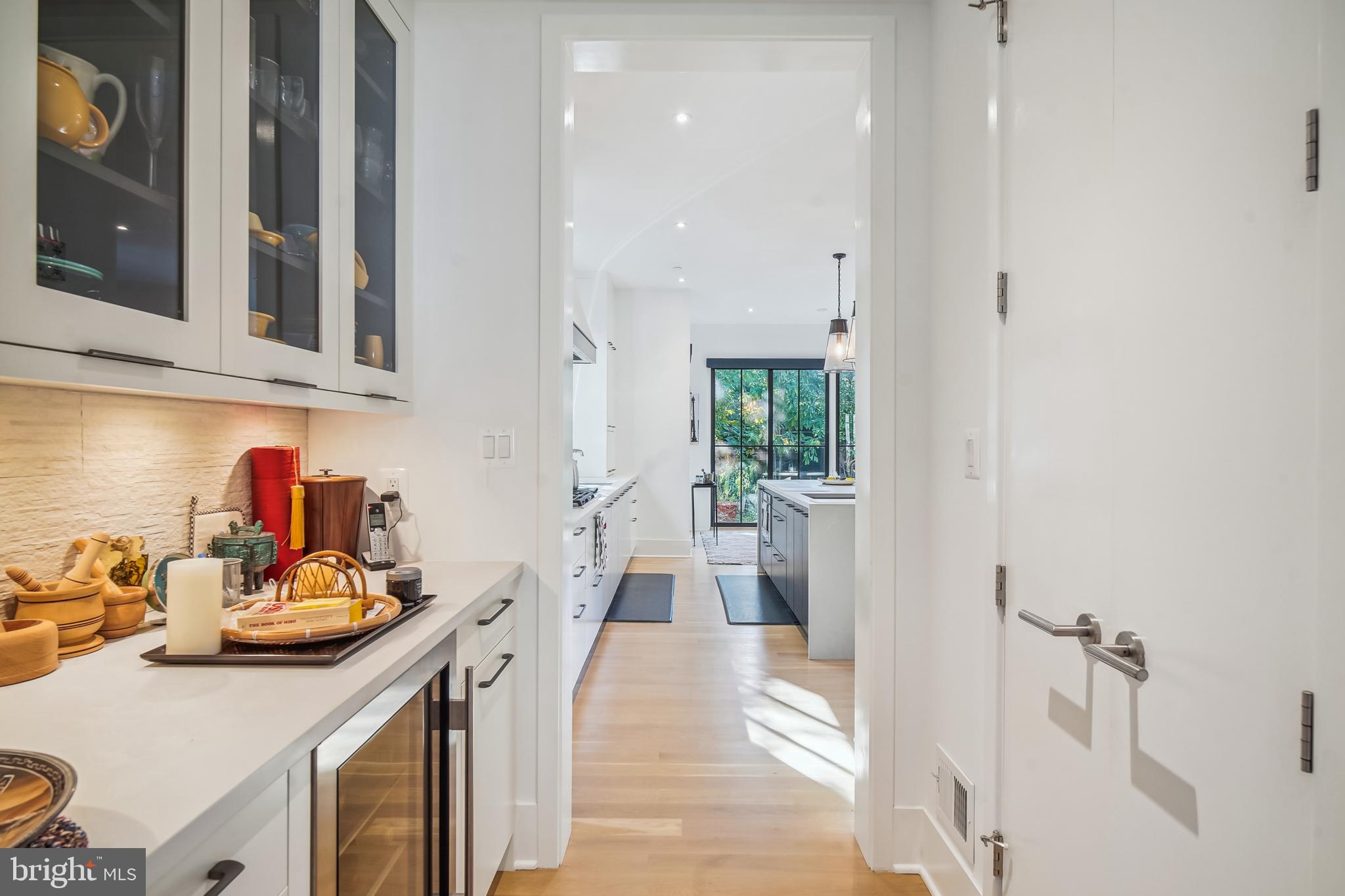 CHEVY CHASE - Residential