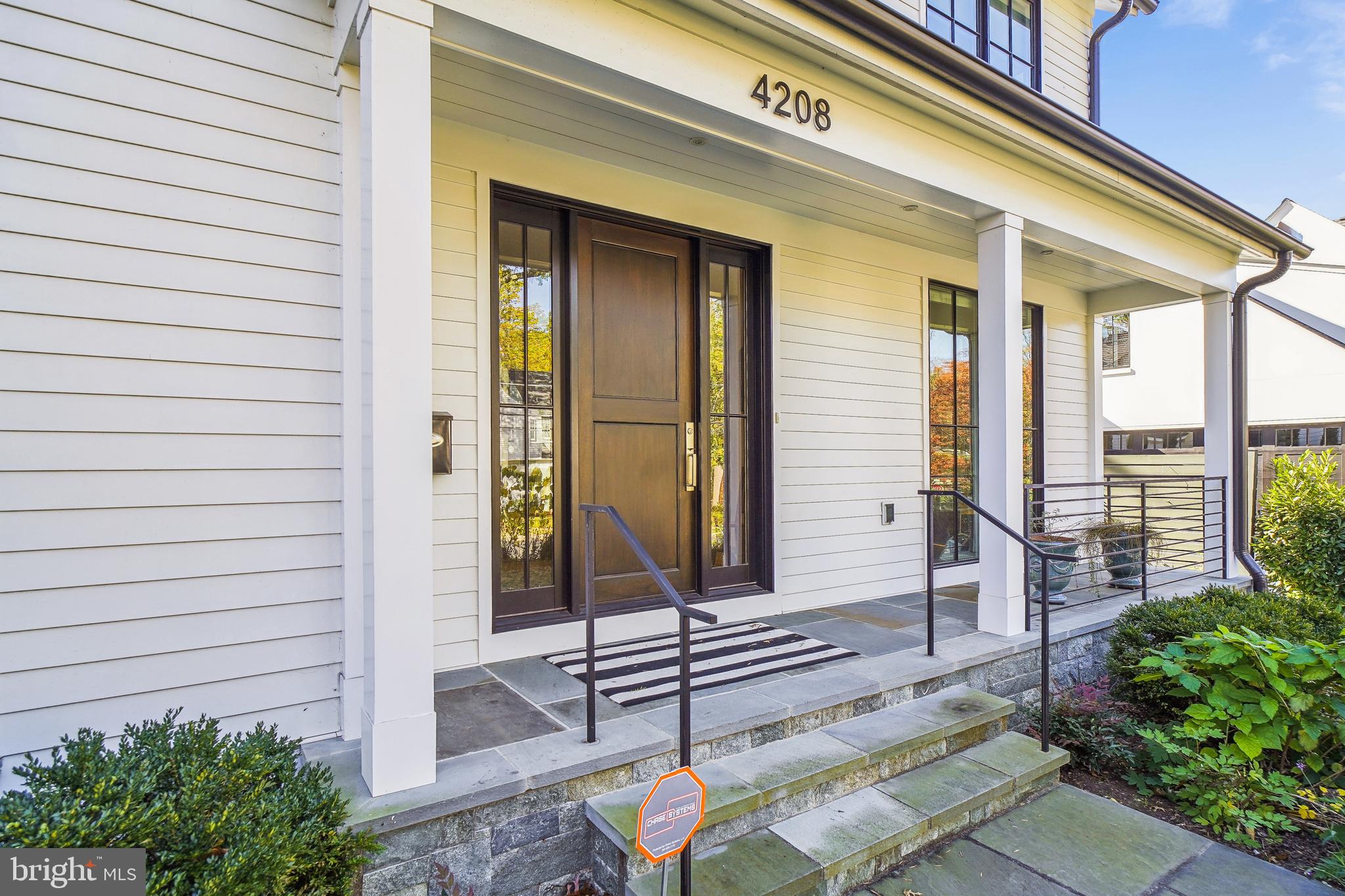 CHEVY CHASE - Residential