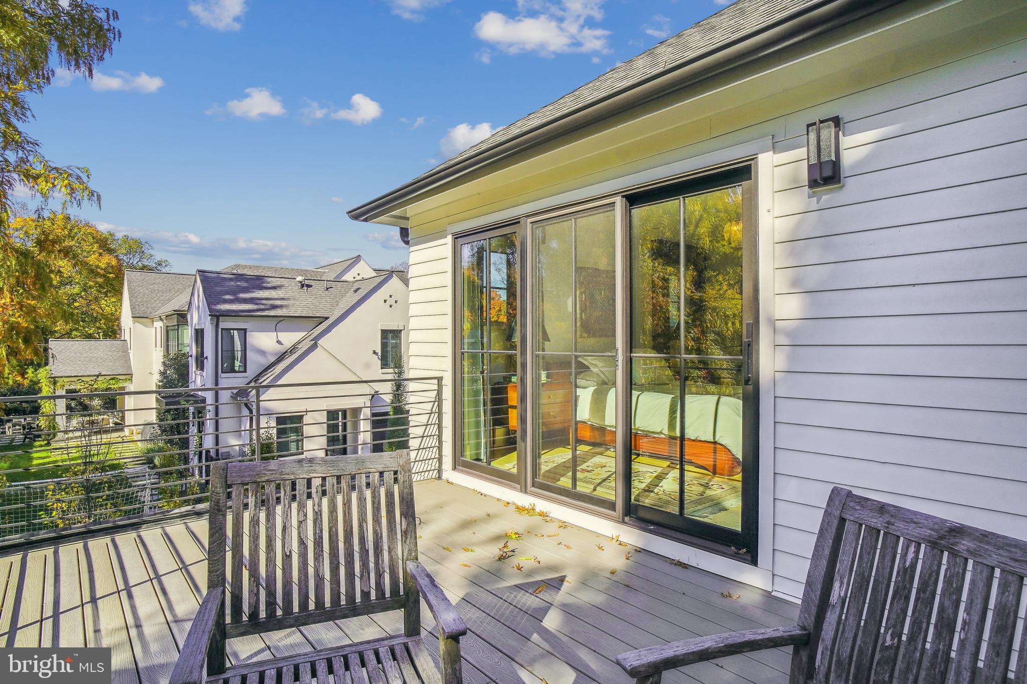 CHEVY CHASE - Residential