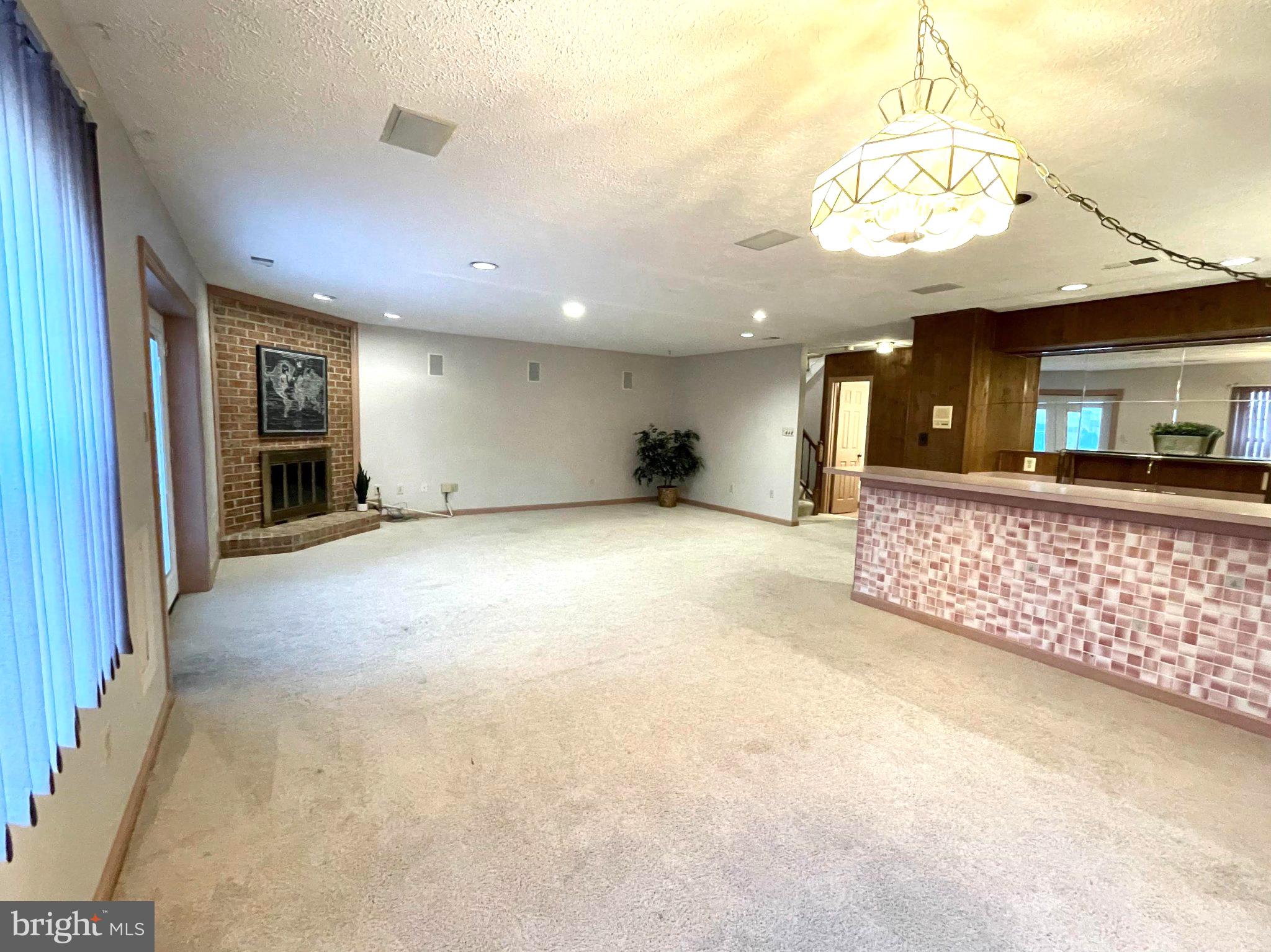 6319 CHAUCER VIEW CIRCLE