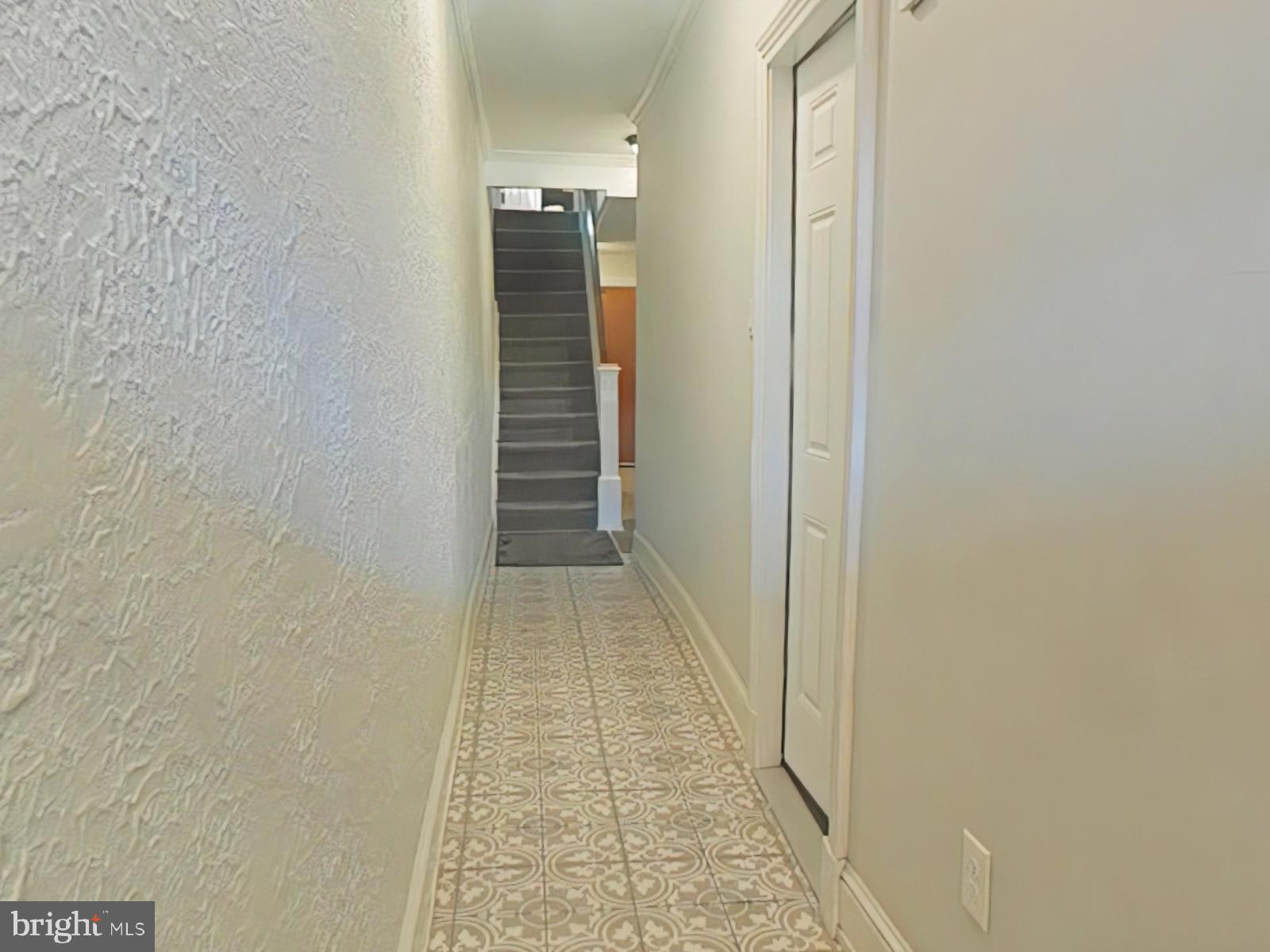 330 S 4TH STREET
