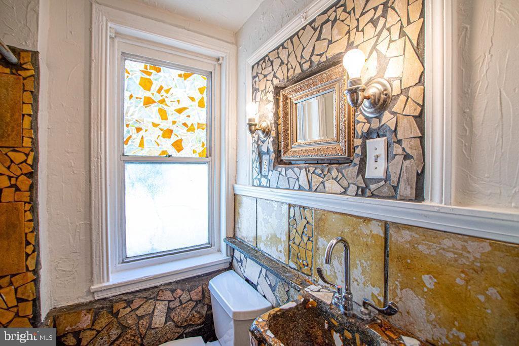 POINT BREEZE - Residential