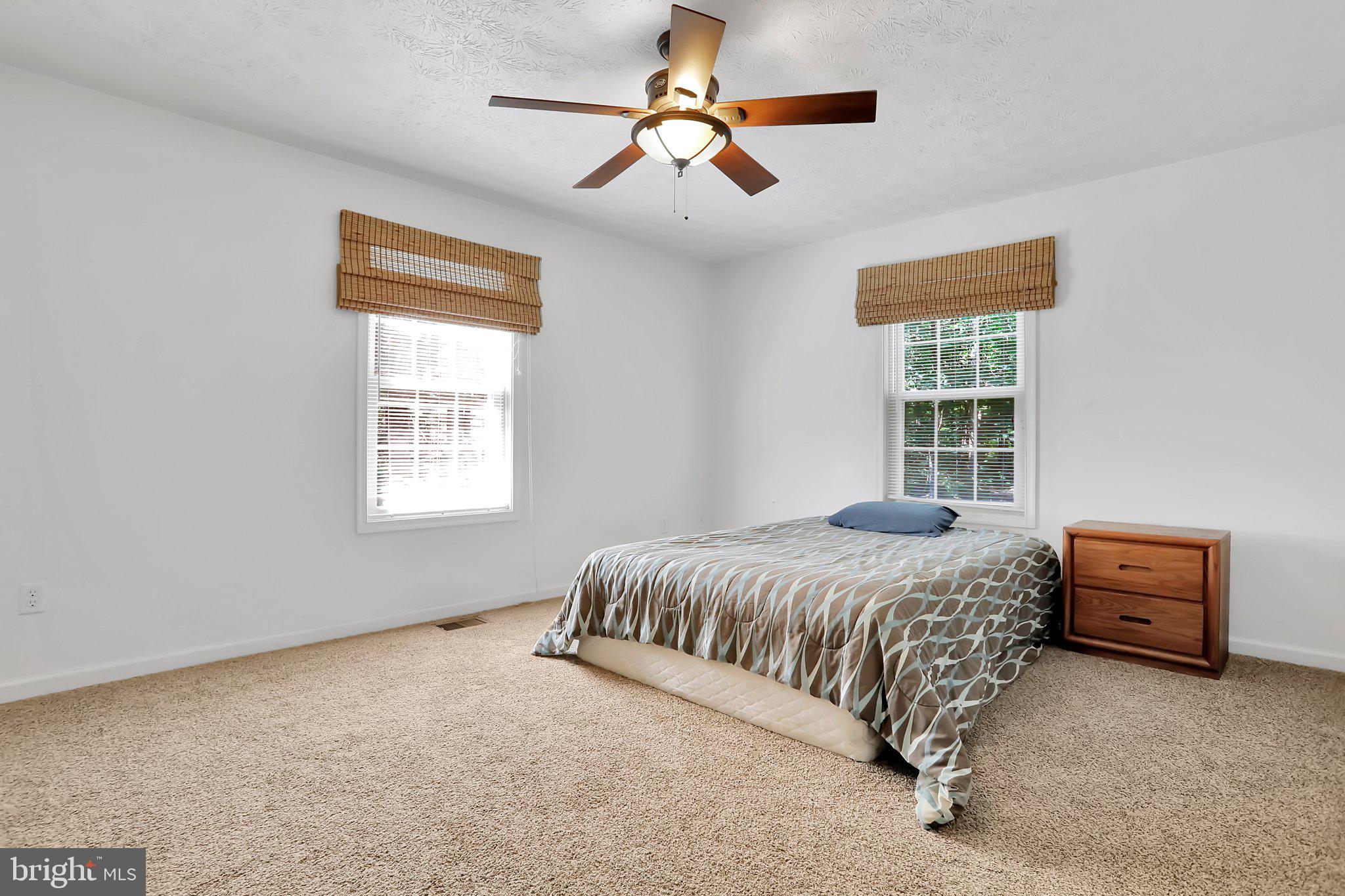 MINE MOUNTAIN - Residential