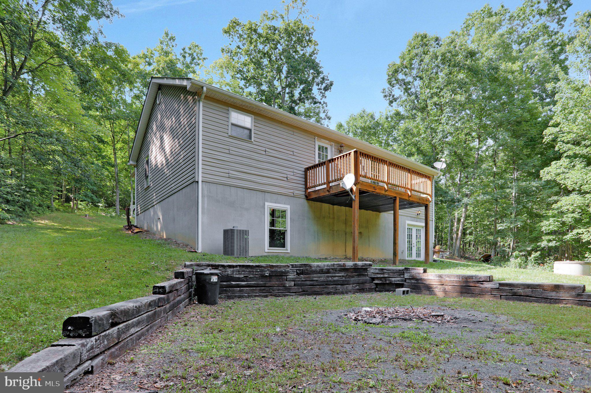 MINE MOUNTAIN - Residential