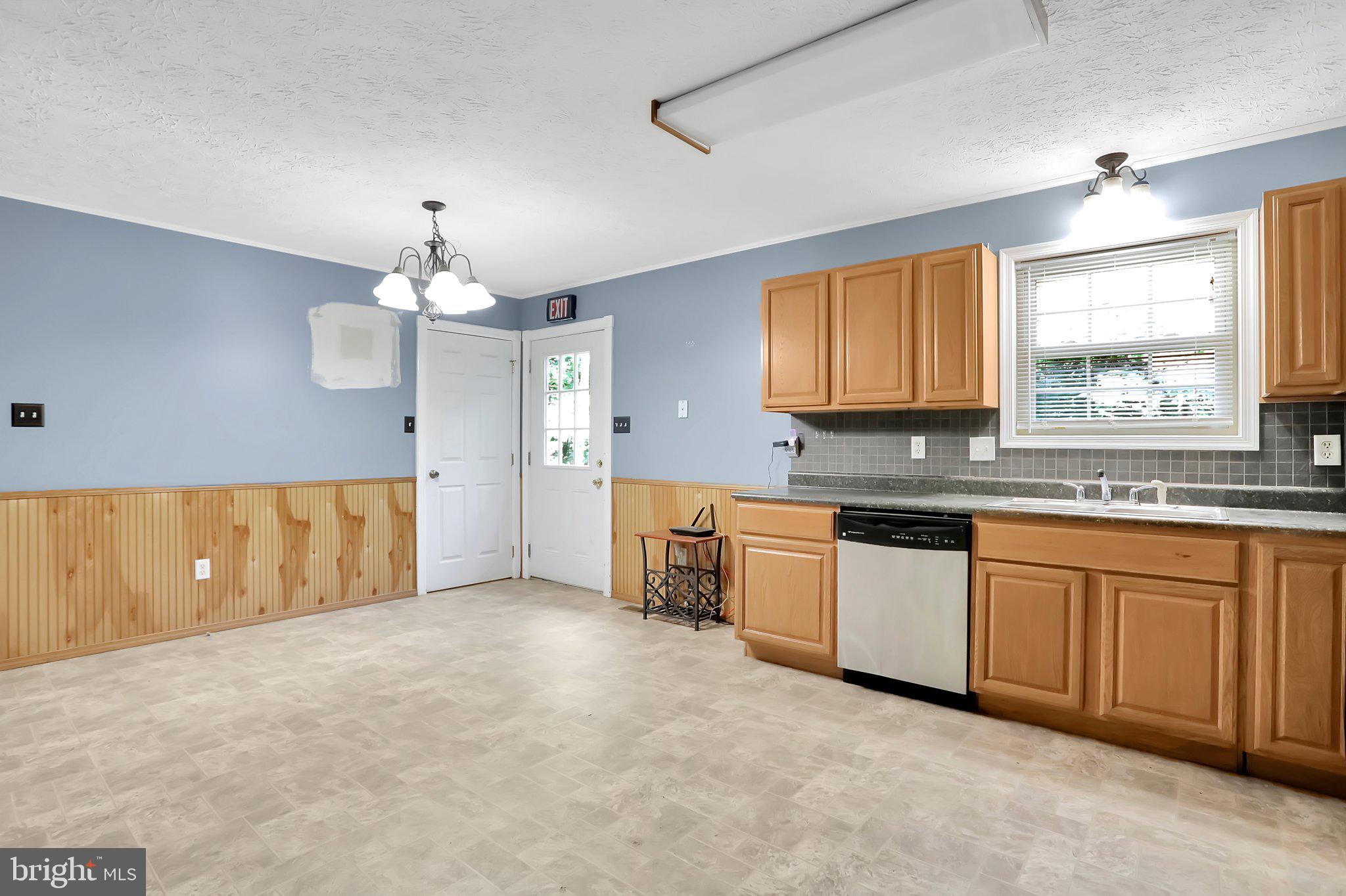 MINE MOUNTAIN - Residential