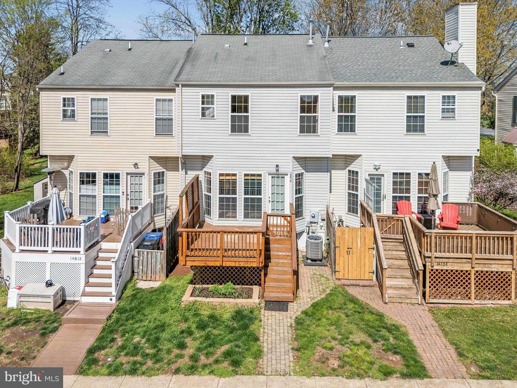 GREENHILL CROSSING - Residential