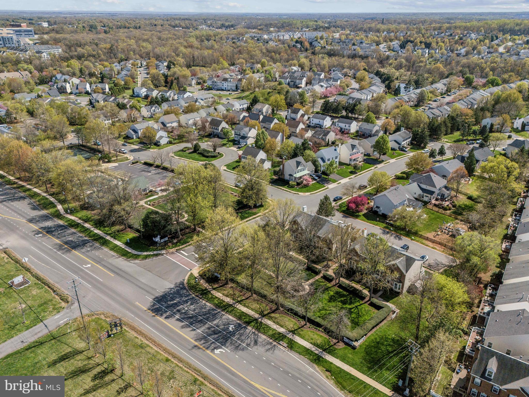GREENHILL CROSSING - Residential
