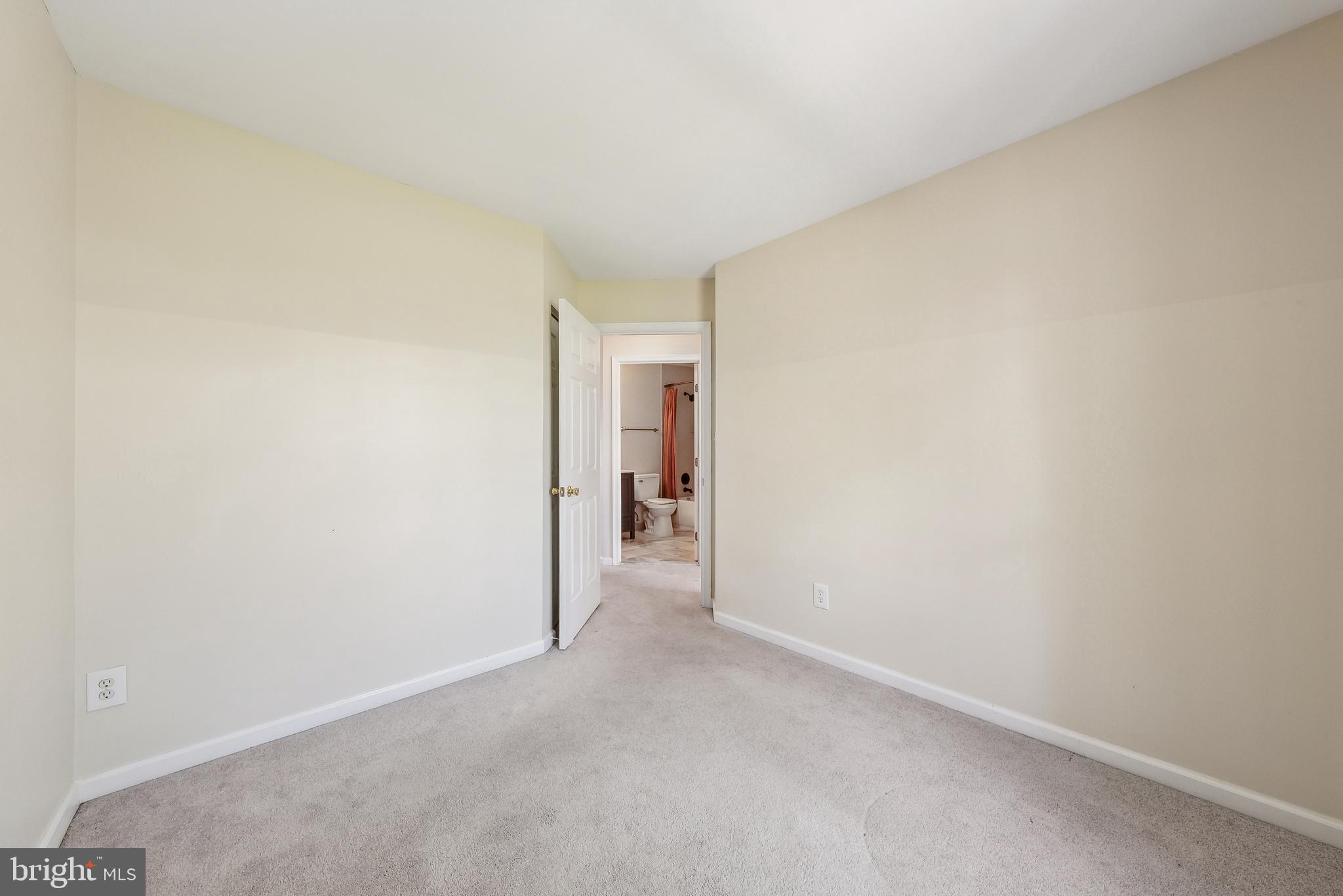 GREENHILL CROSSING - Residential