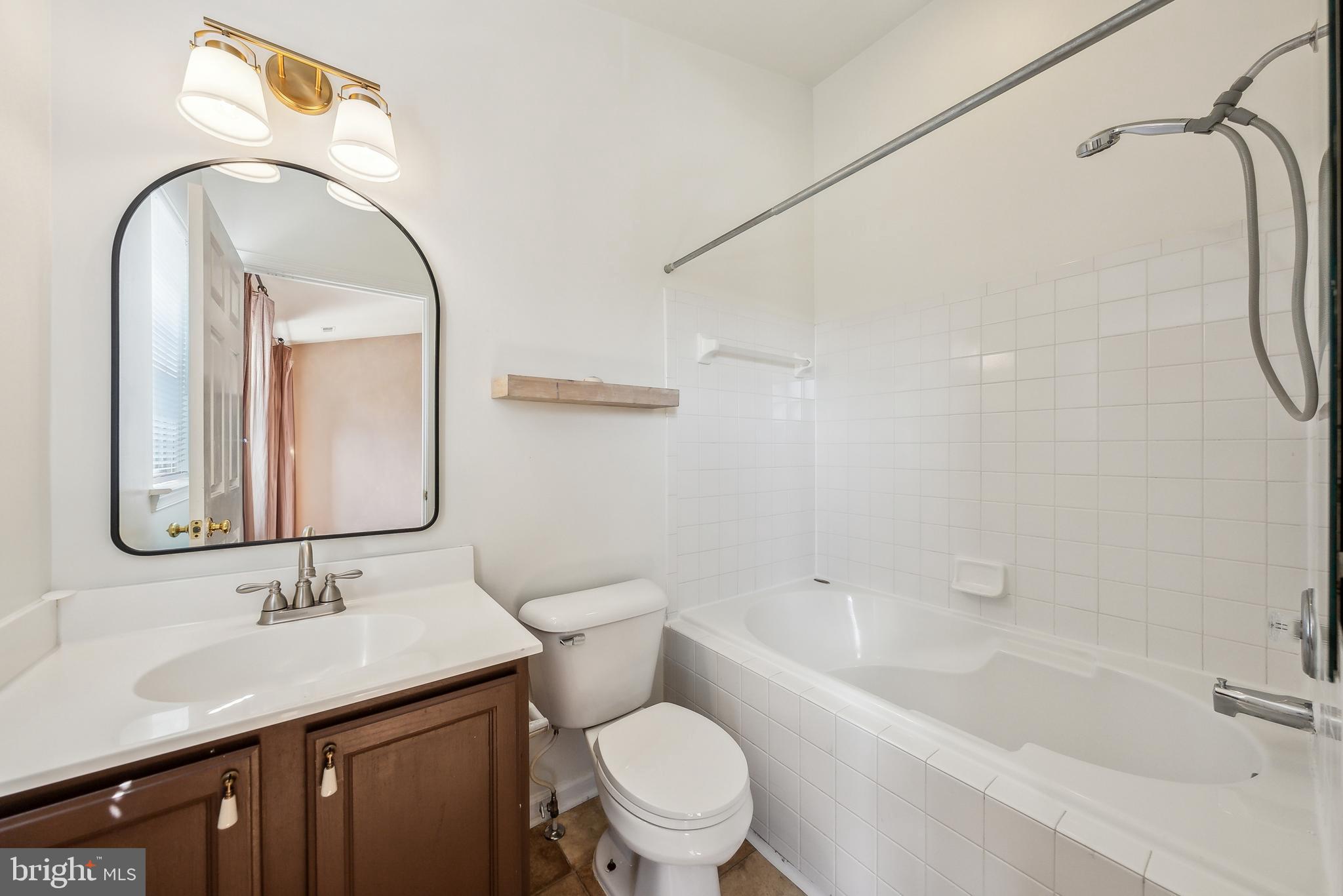 GREENHILL CROSSING - Residential