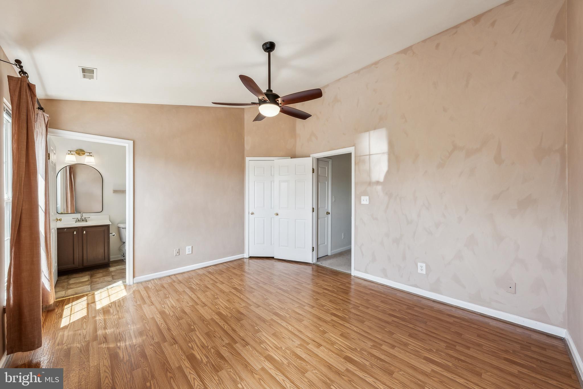 GREENHILL CROSSING - Residential