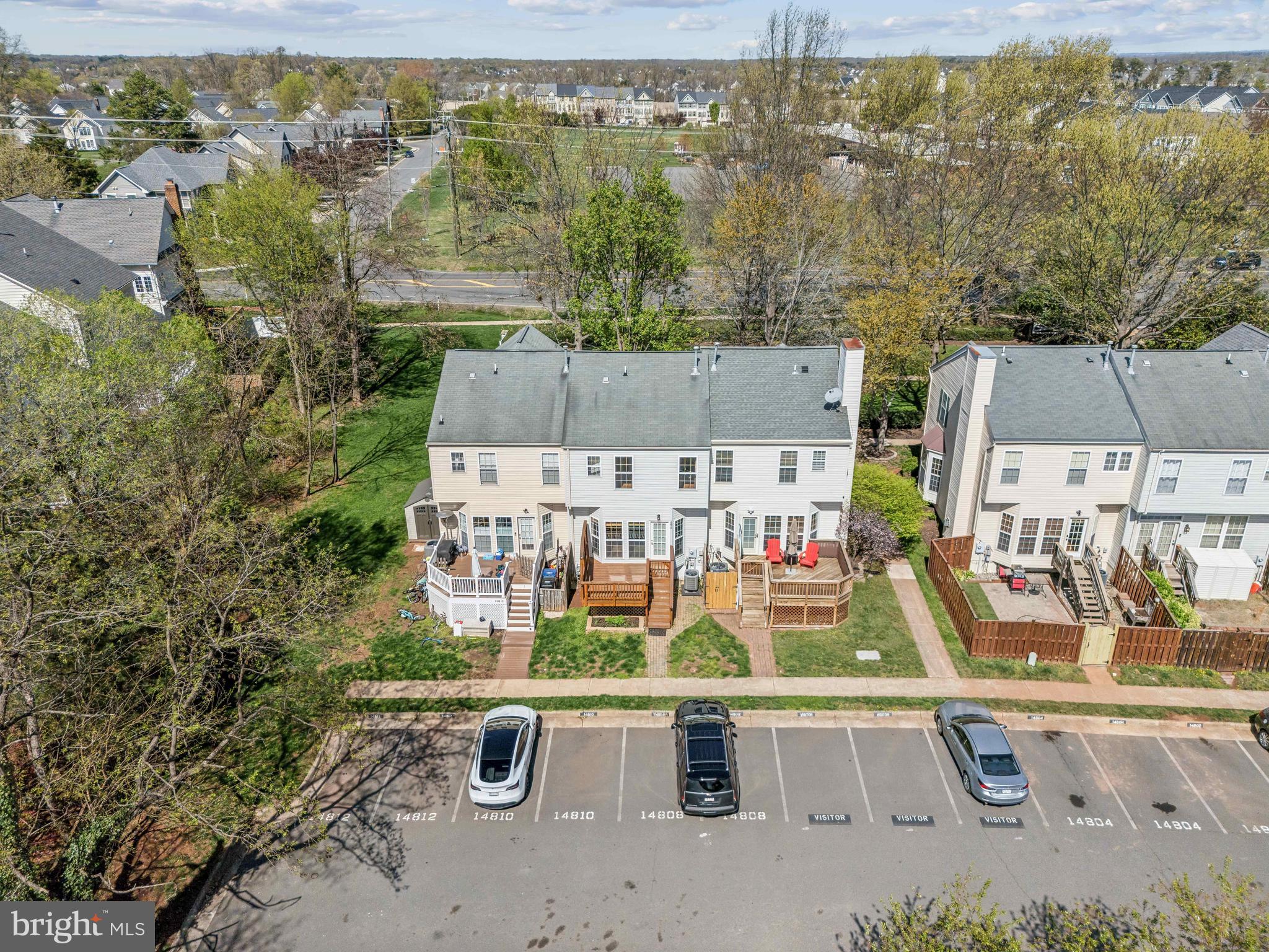 GREENHILL CROSSING - Residential